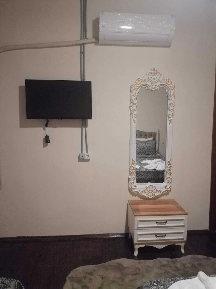 Lily Town Boutique Hotel