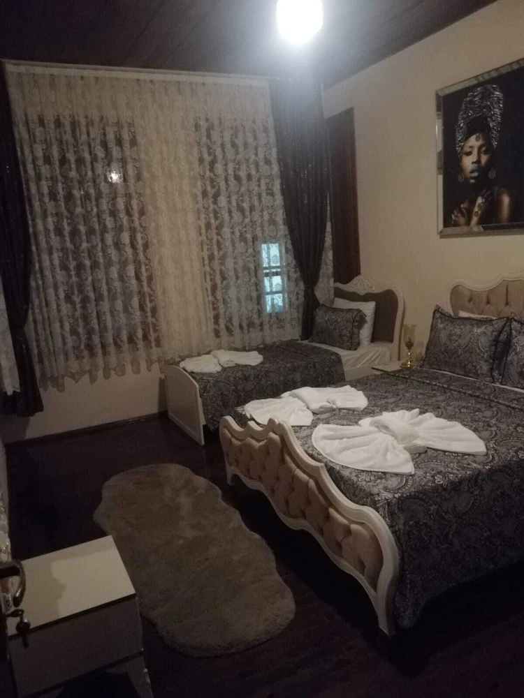 Lily Town Boutique Hotel