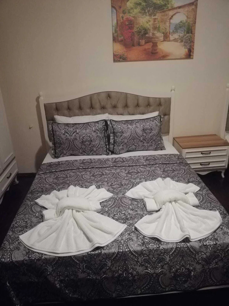 Lily Town Boutique Hotel