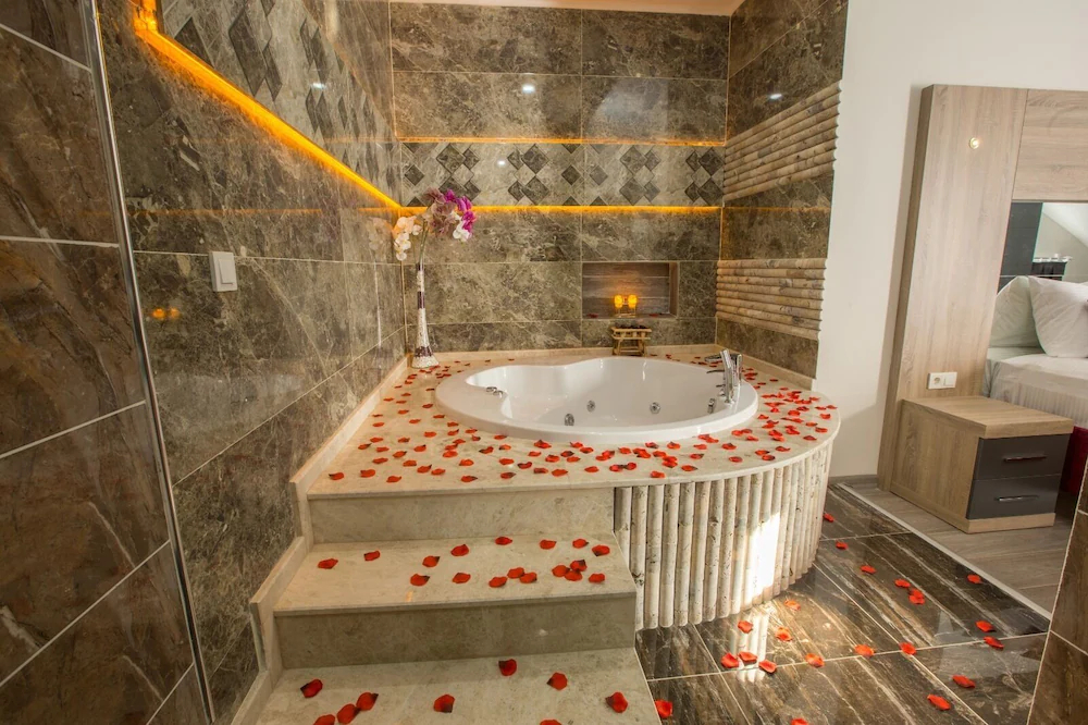 Elanis Suites