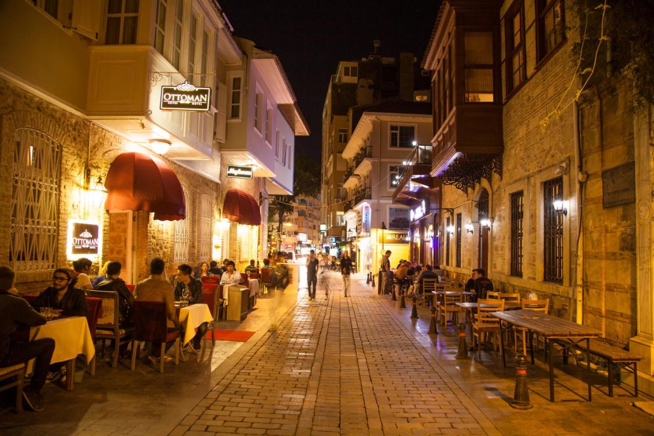 Lavin Suites Hotel