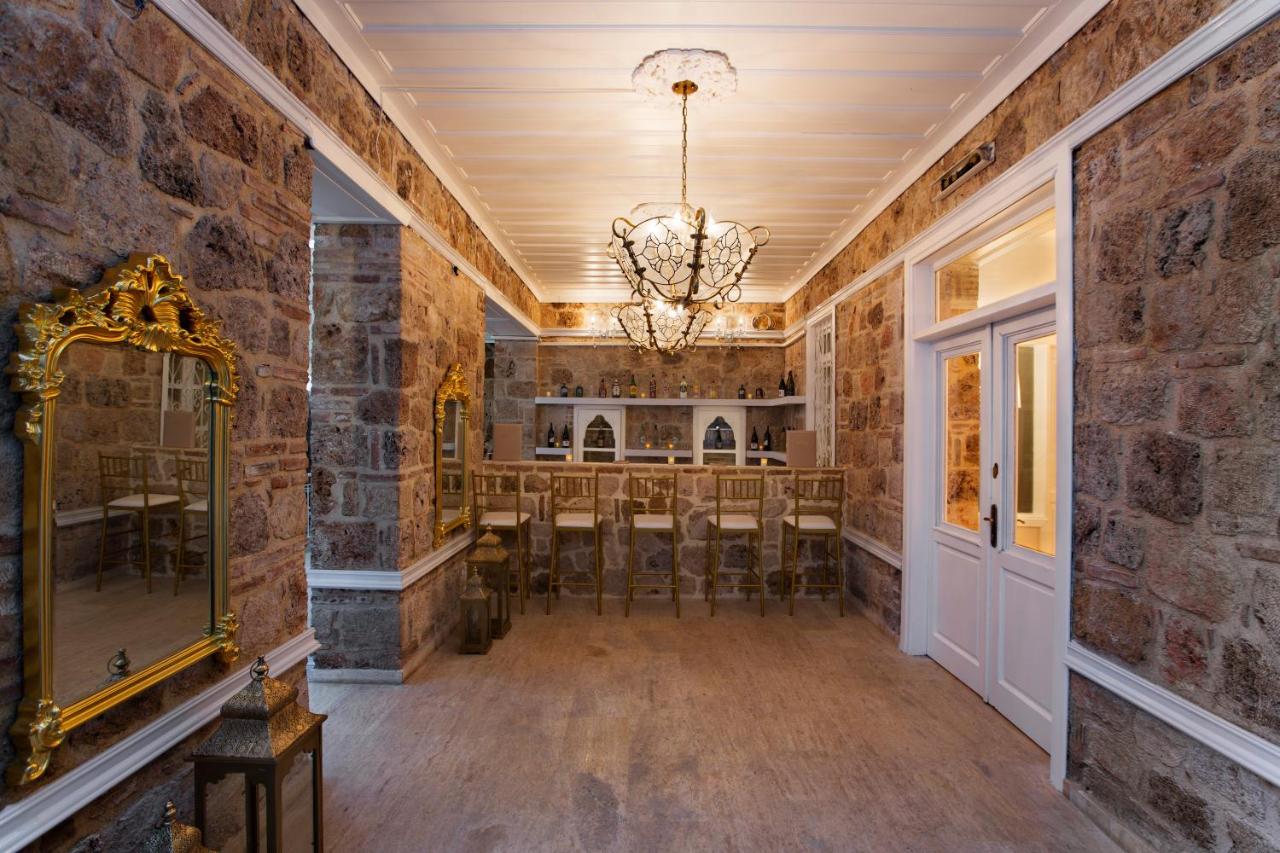 Lavin Suites Hotel