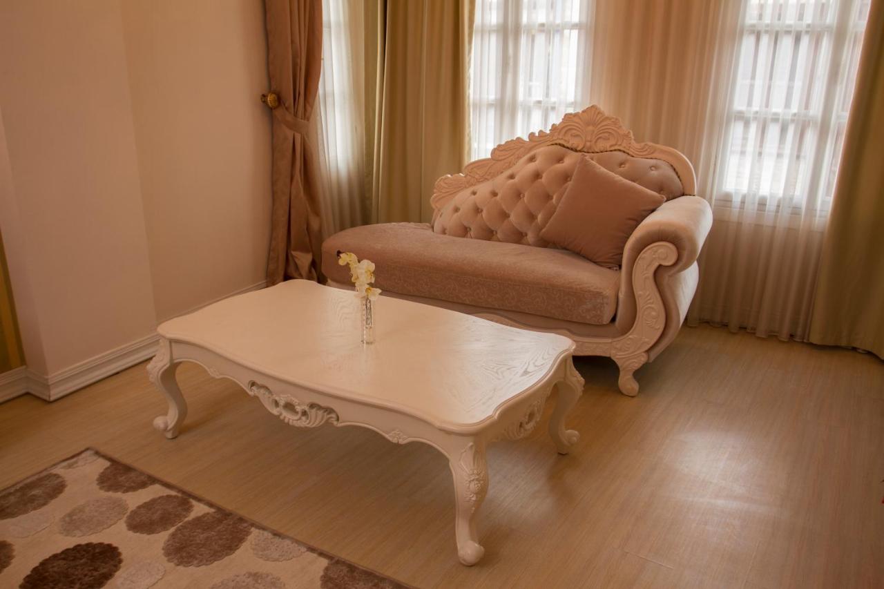 Lavin Suites Hotel