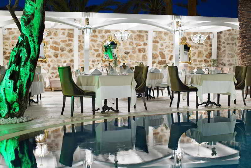 Elegance East Hotel