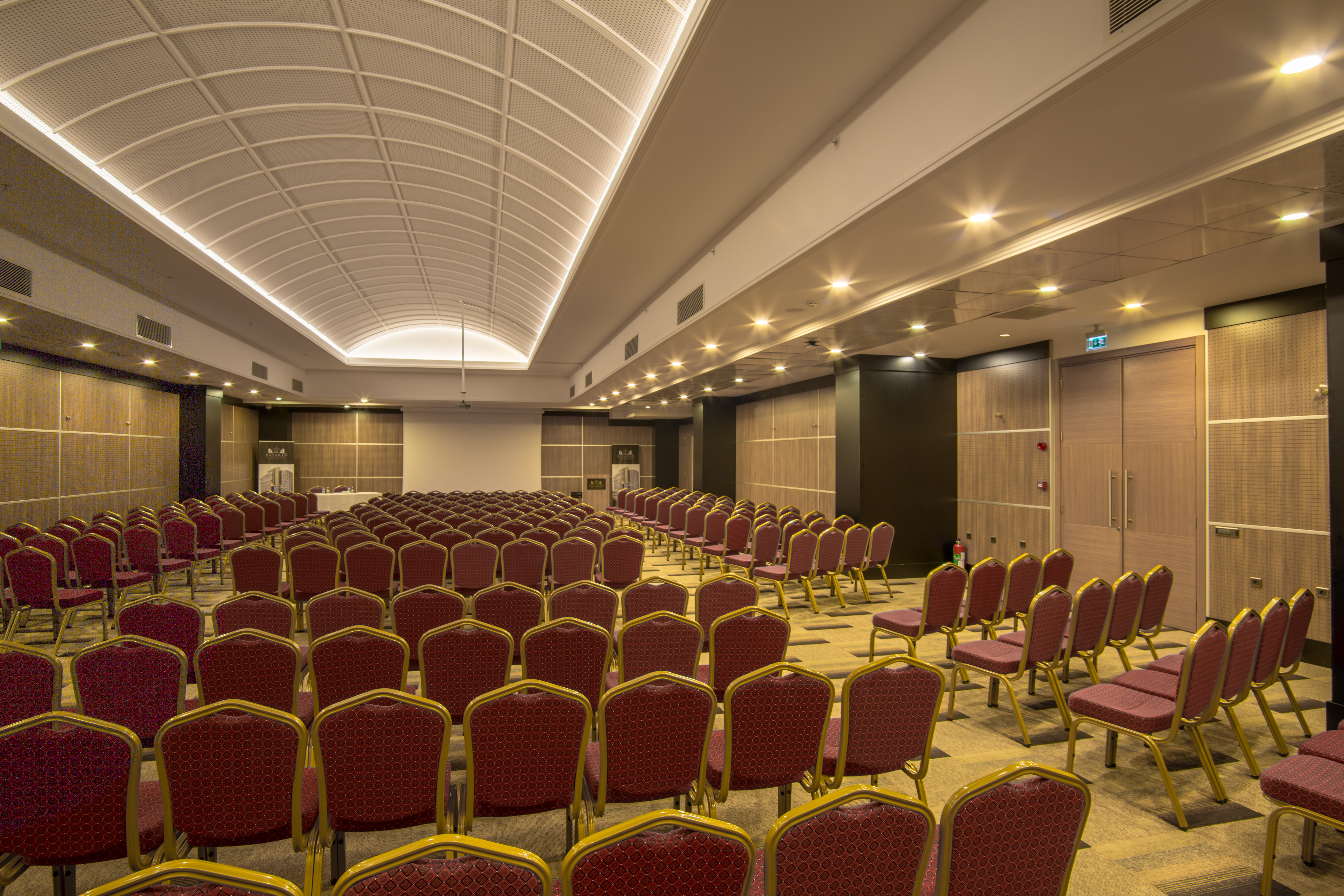 SKY Business Hotel
