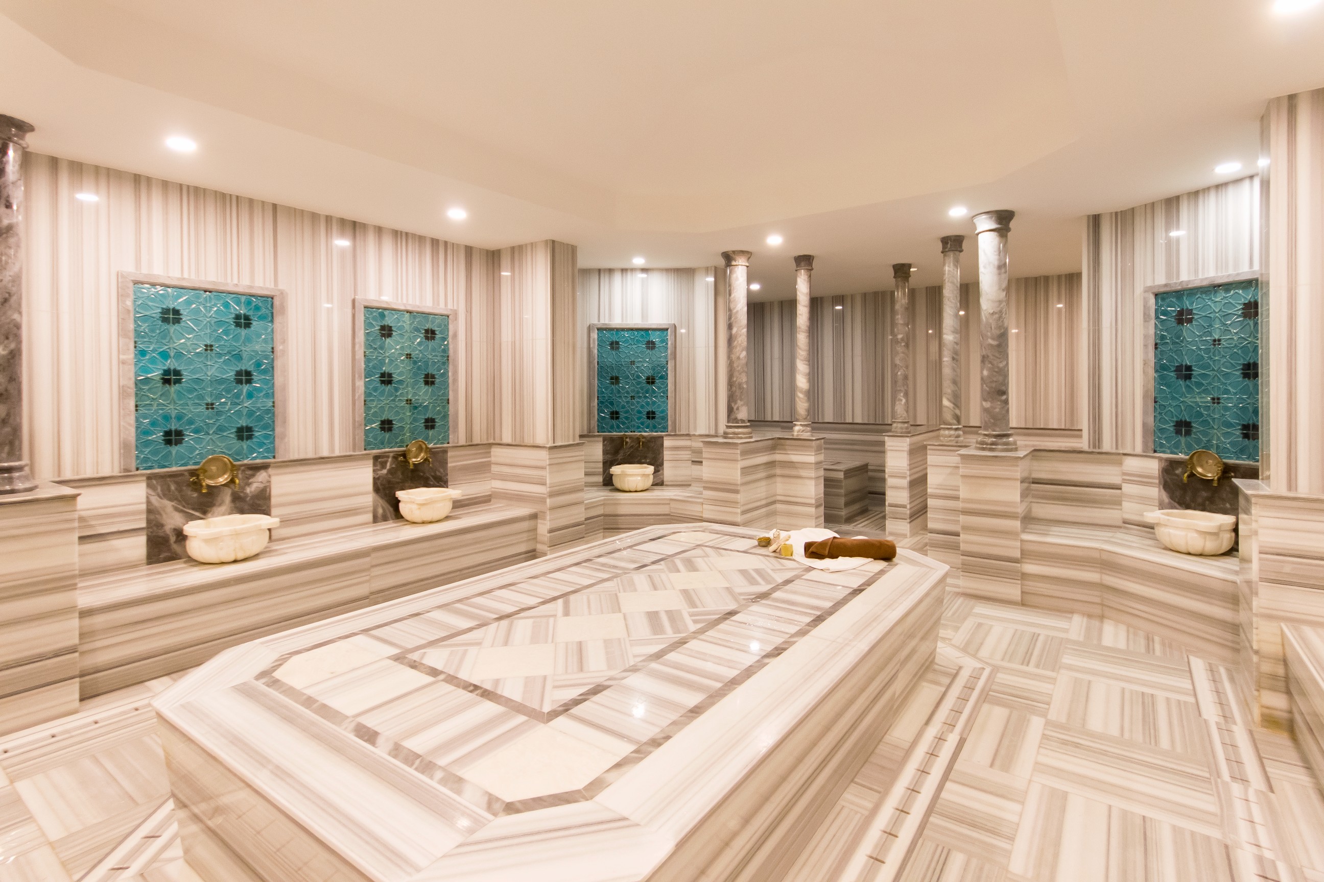 SKY Business Hotel