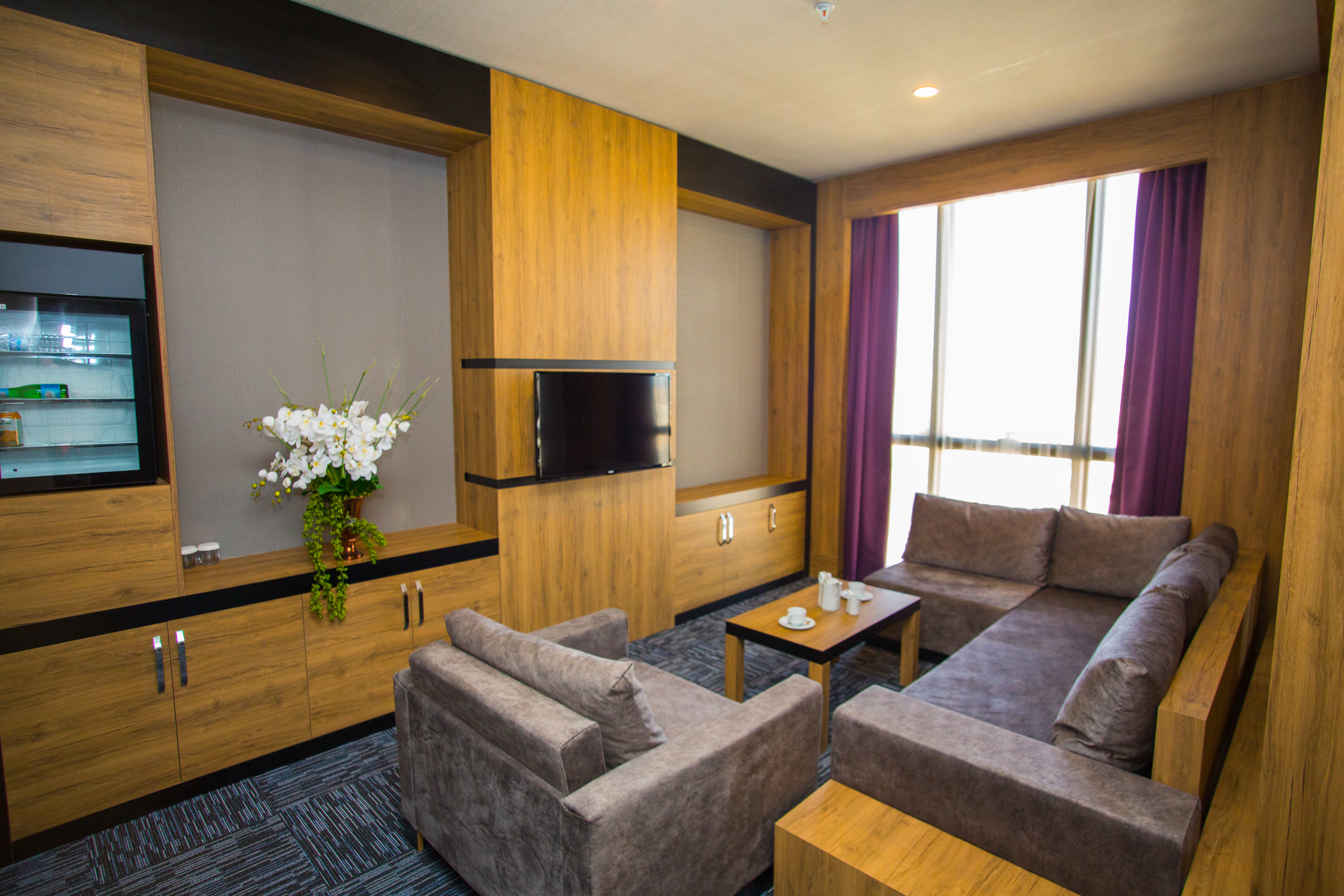 SKY Business Hotel