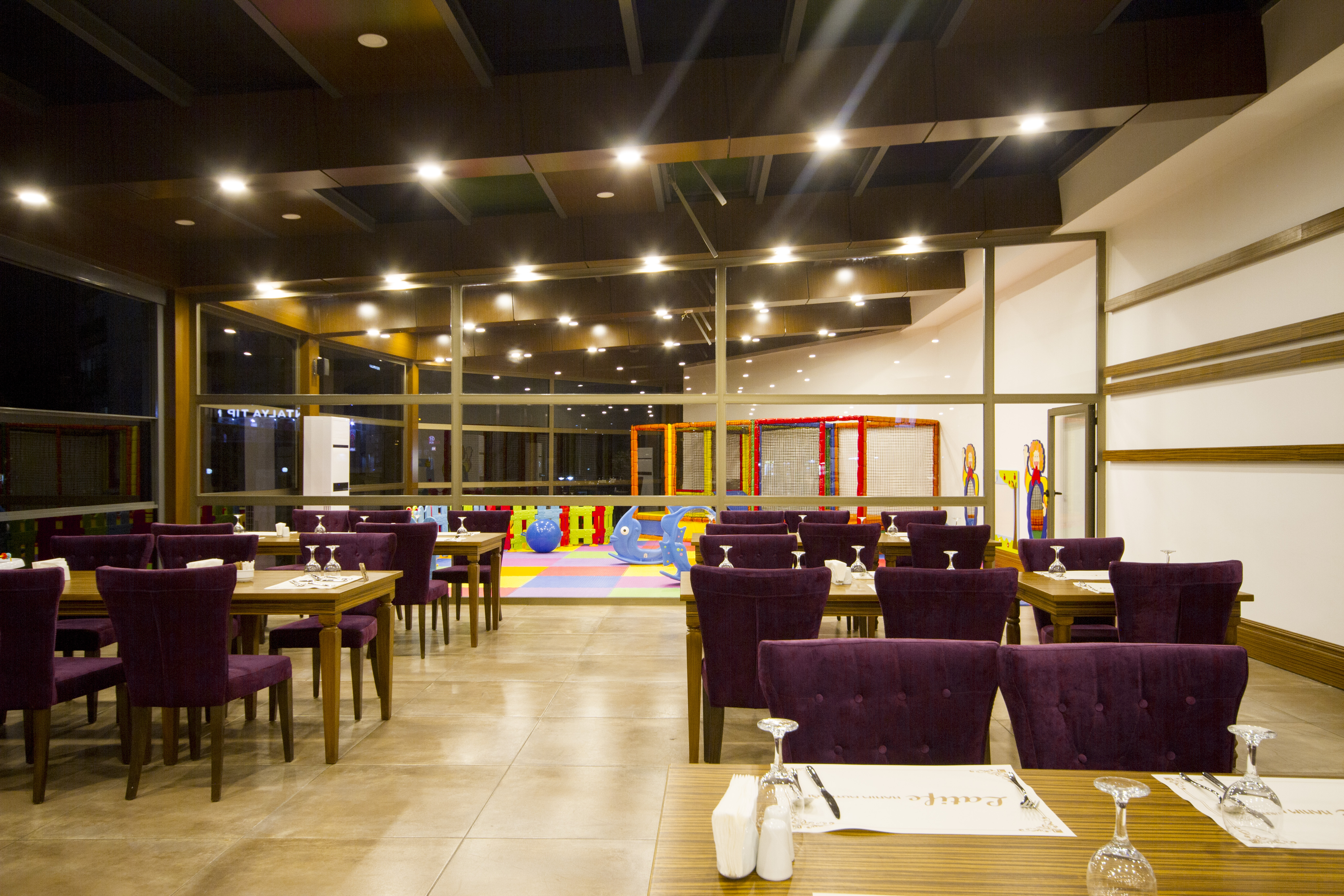 SKY Business Hotel