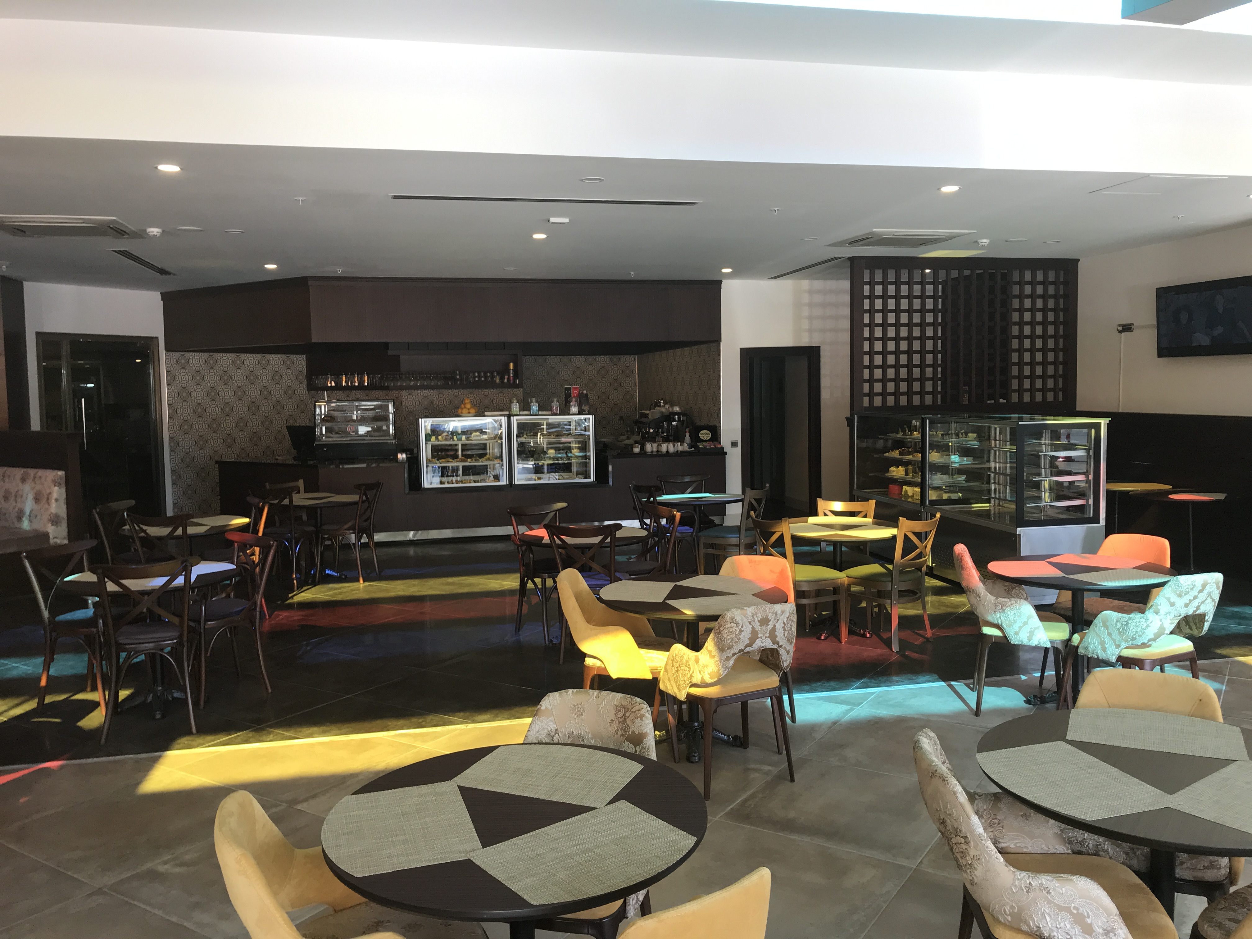 SKY Business Hotel
