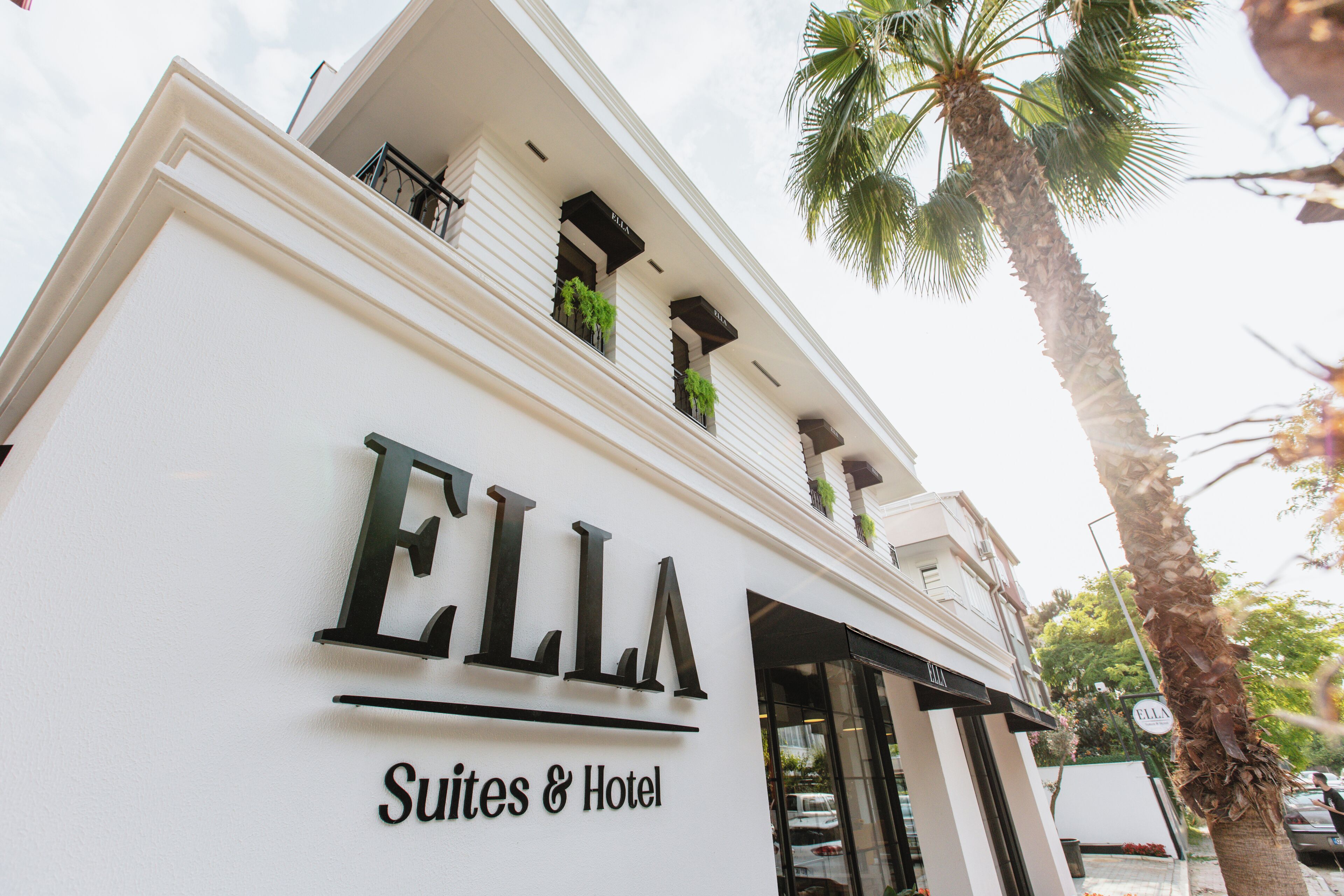 Ella Suites & Hotel