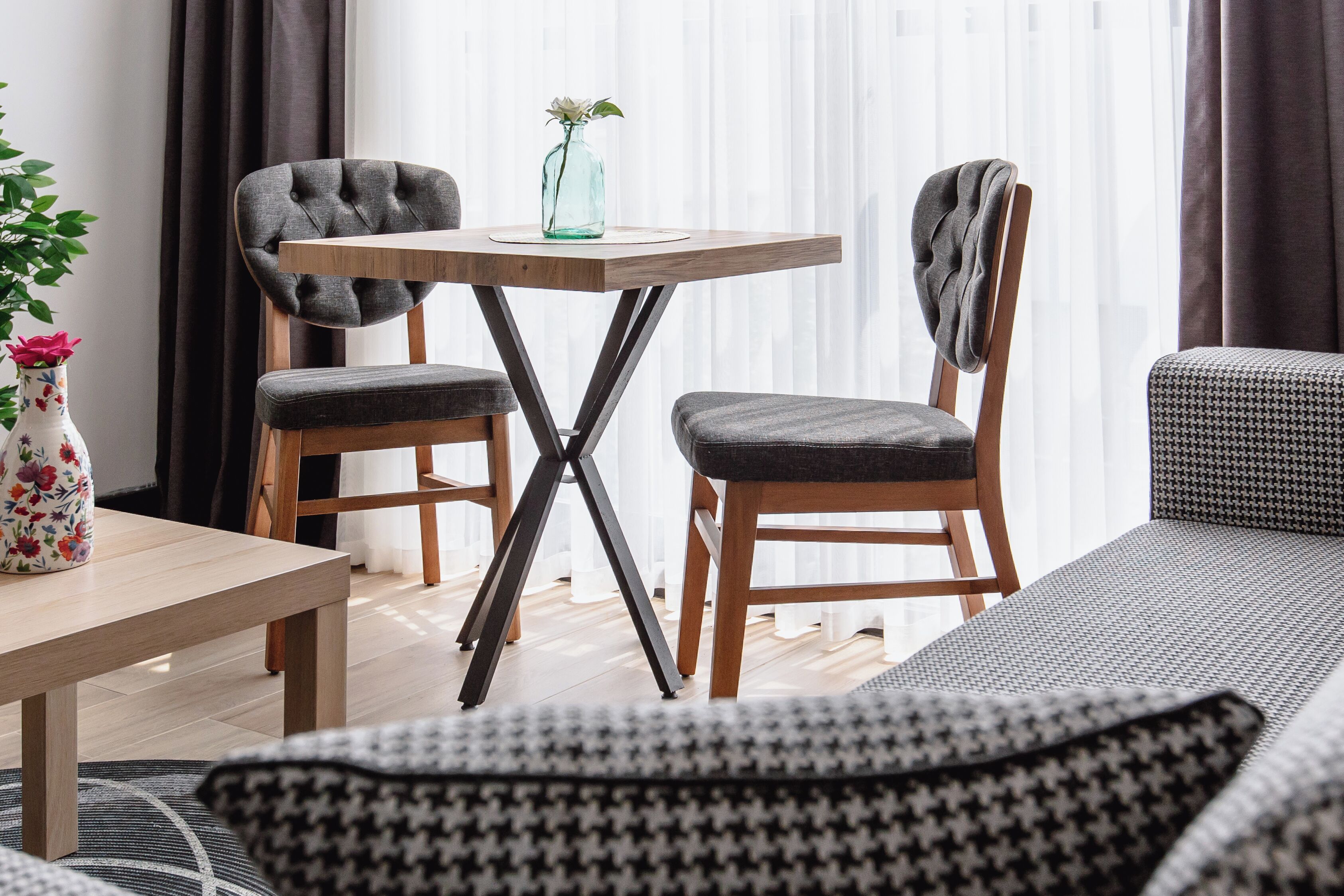Ella Suites & Hotel