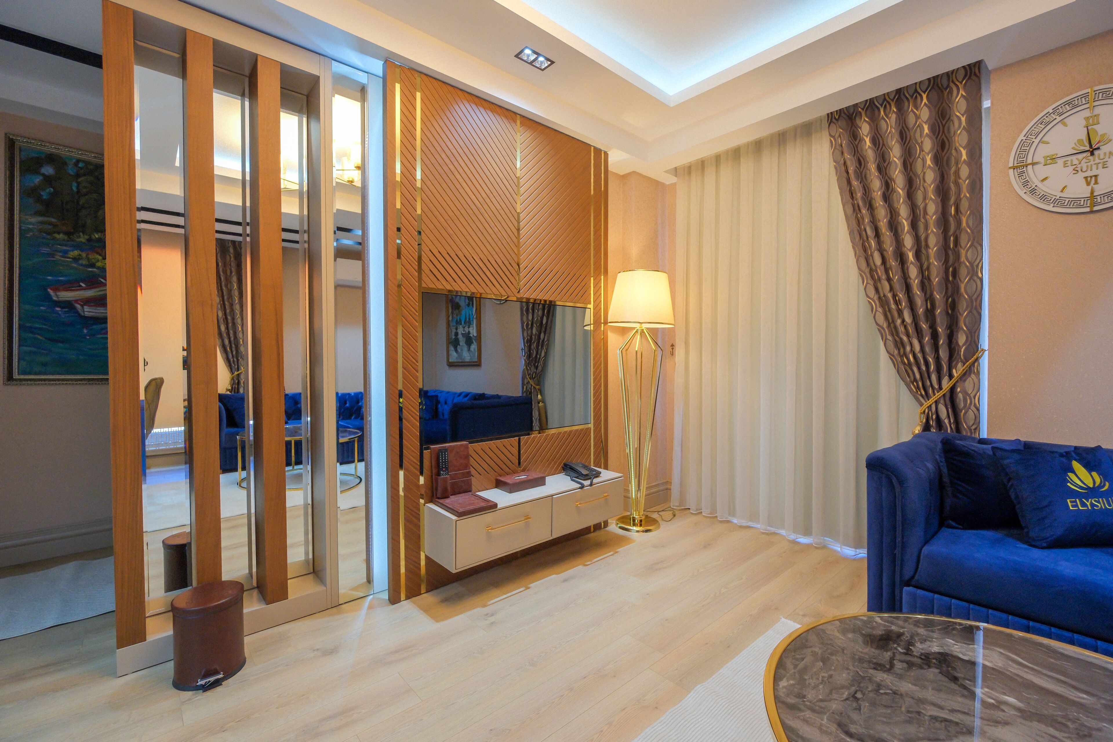 Elysium Deluxe Suites