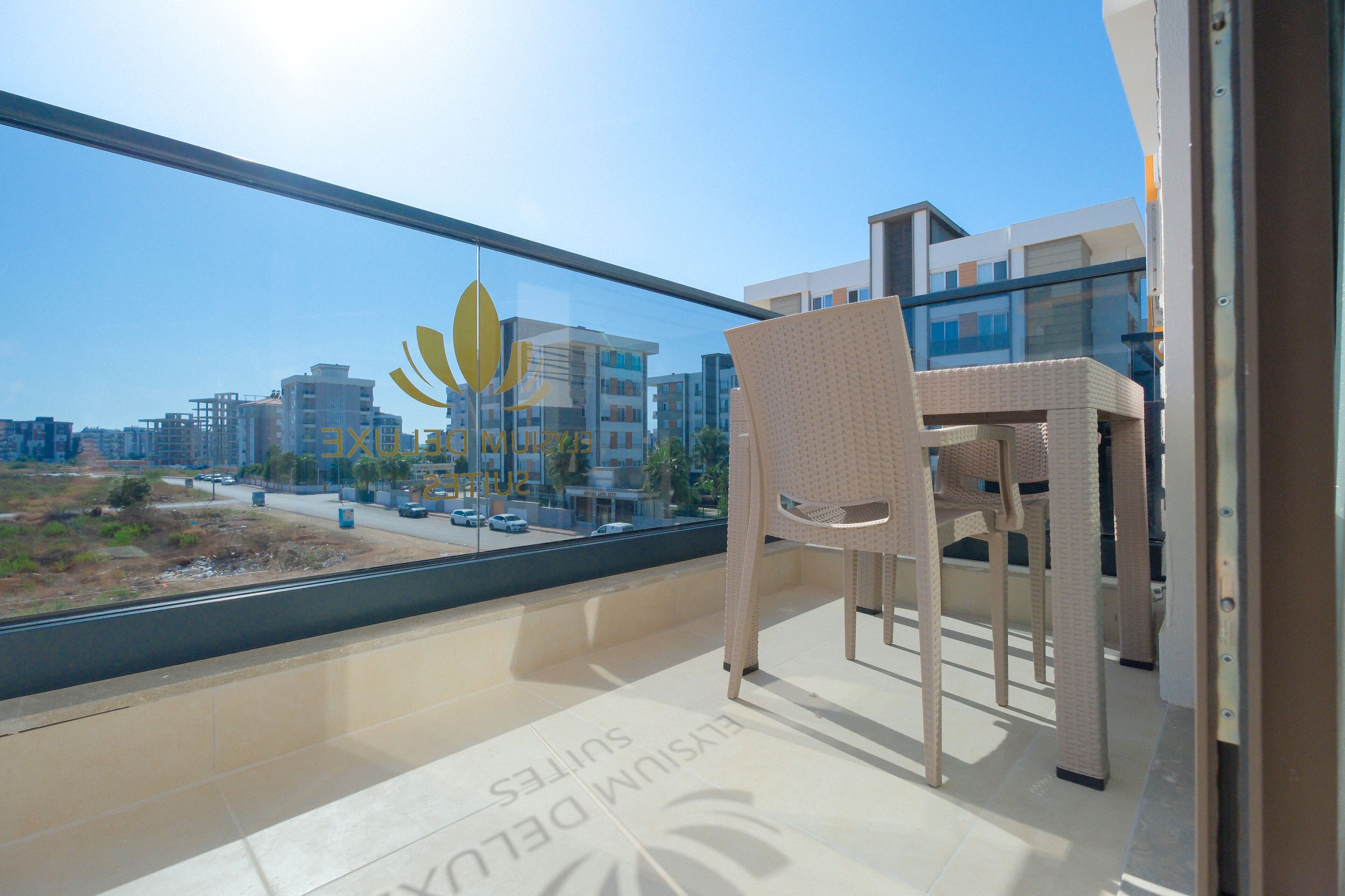 Elysium Deluxe Suites