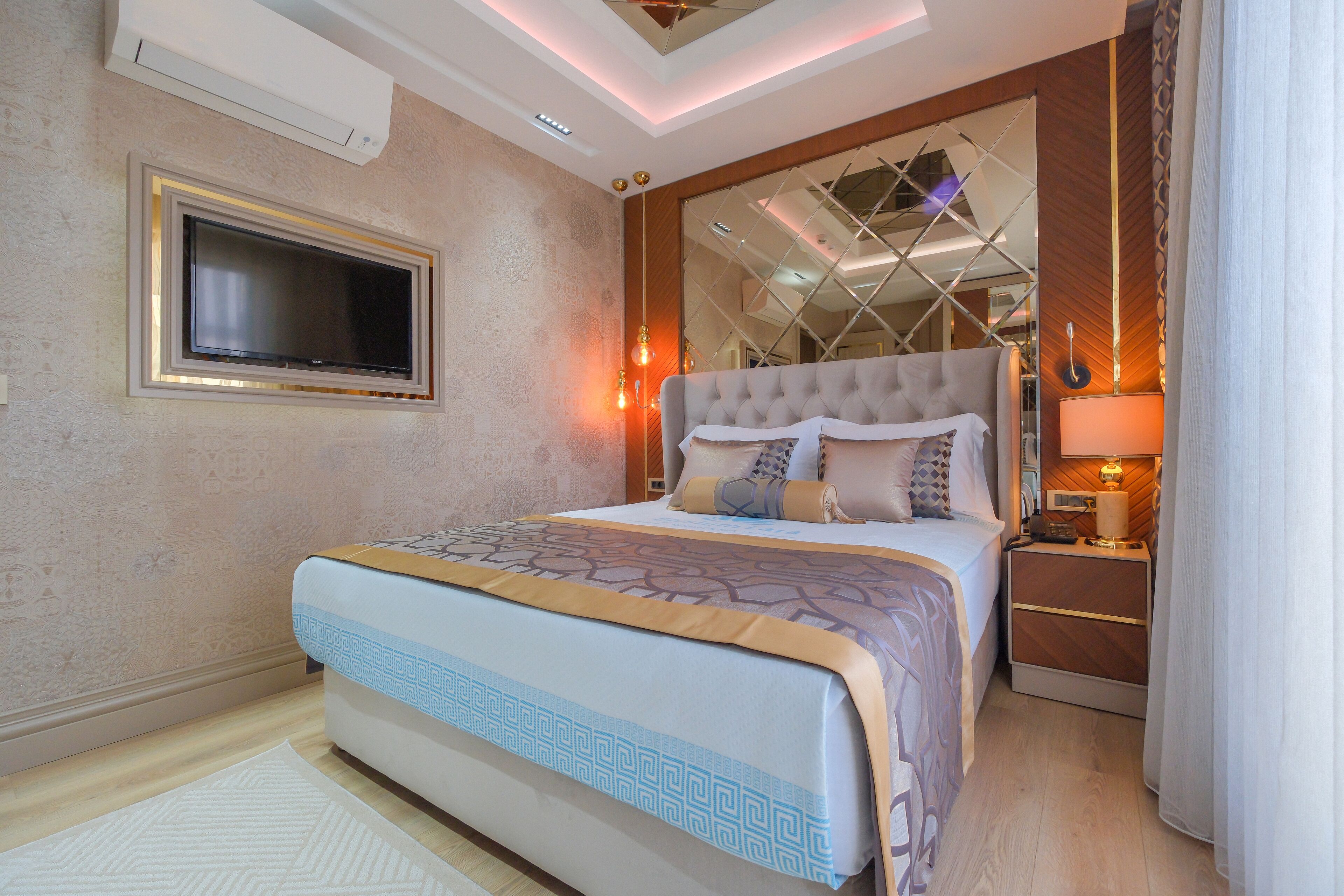 Elysium Deluxe Suites
