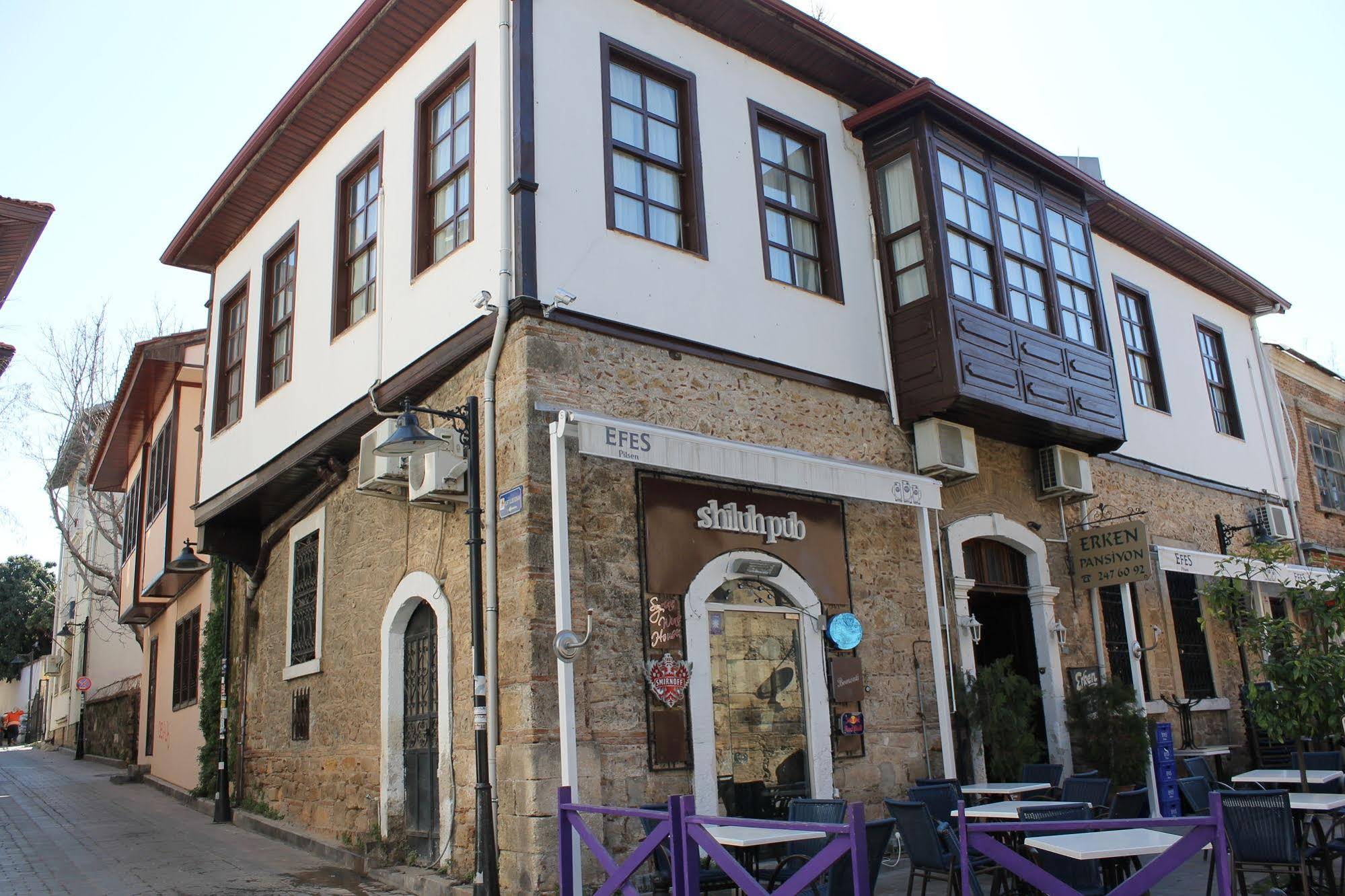 Erken Konak Pension