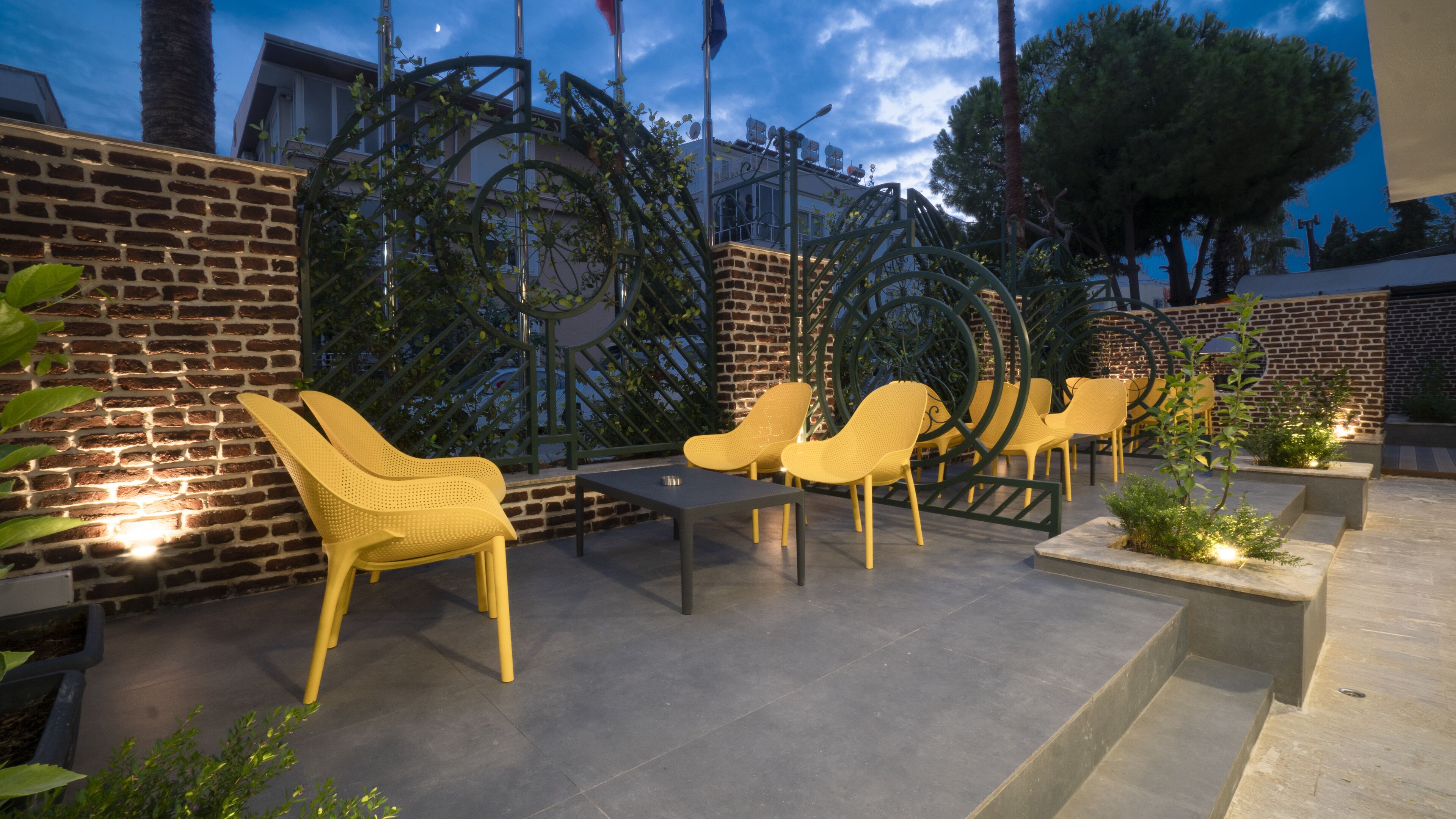 Estera Hotel