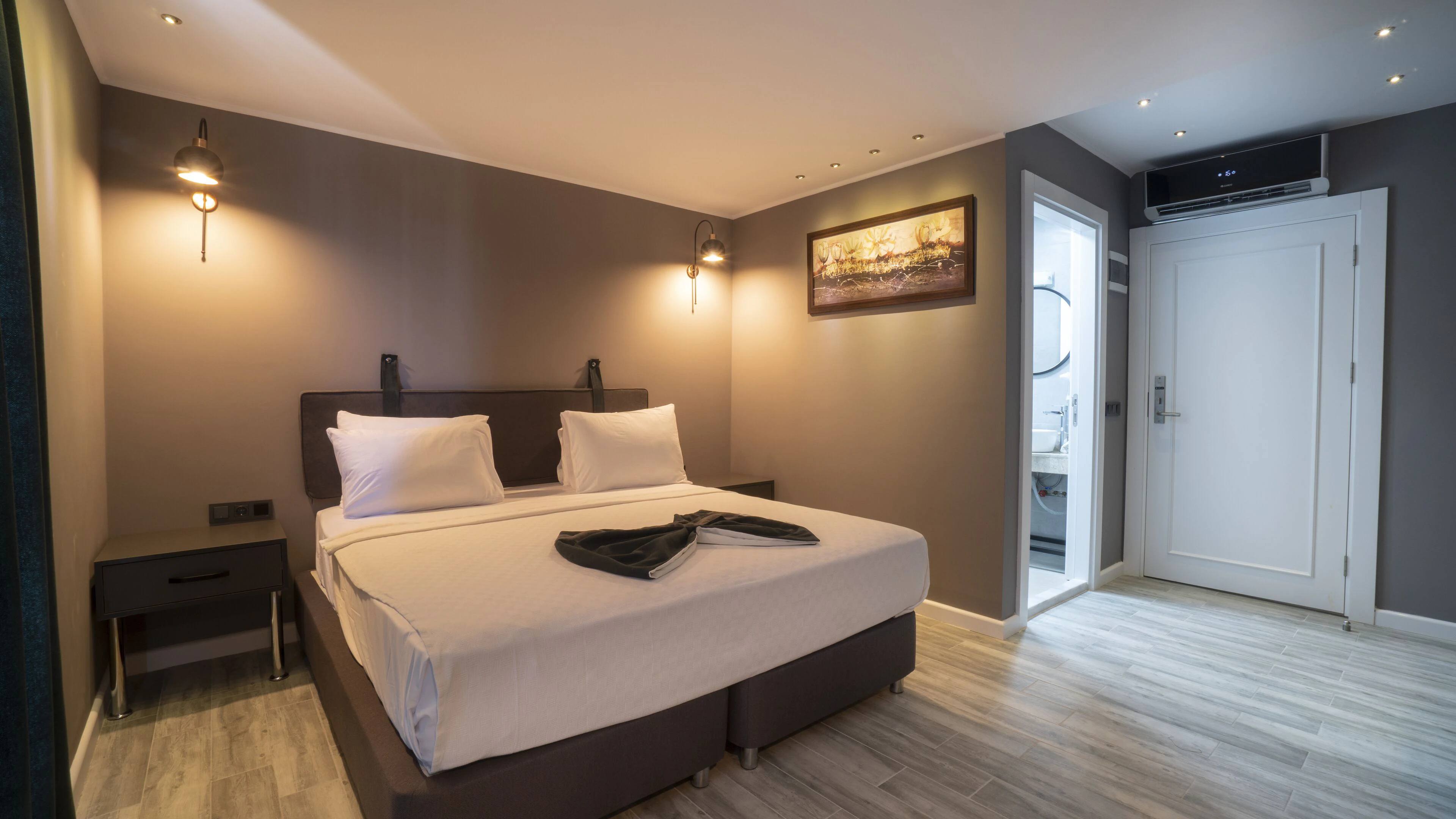 Estera Hotel