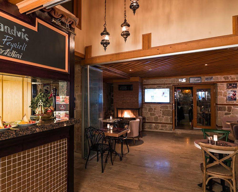 Goodman Hotel & Bistro