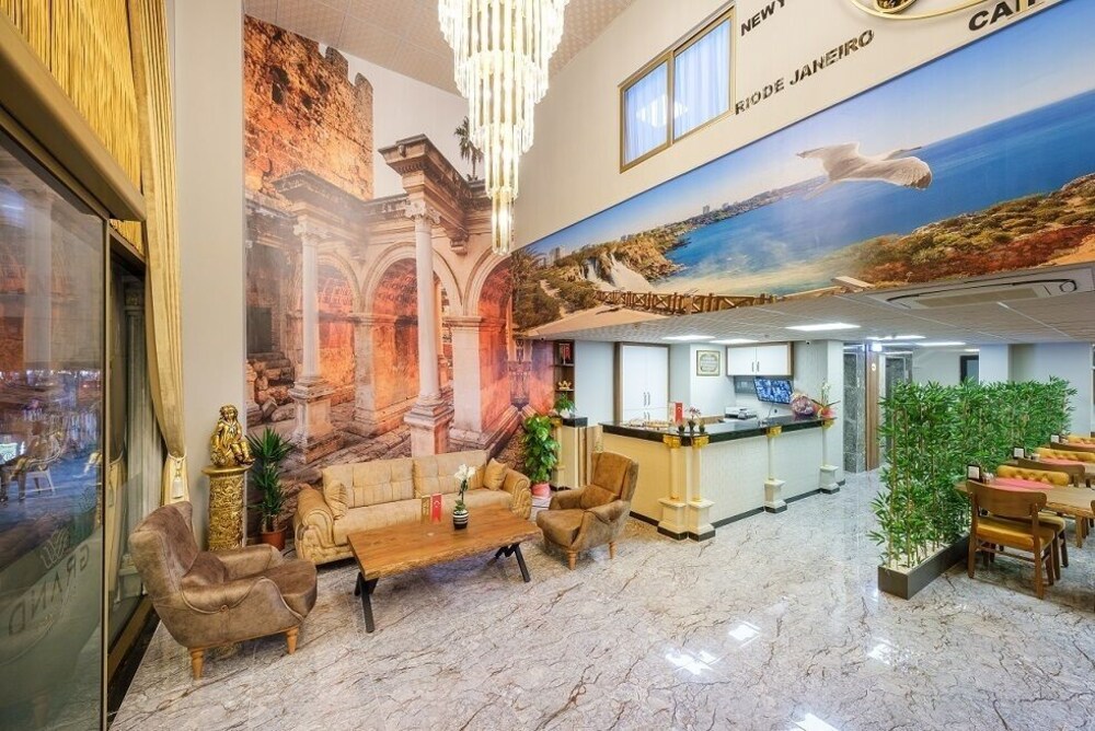 Grand Gulluk Hotel