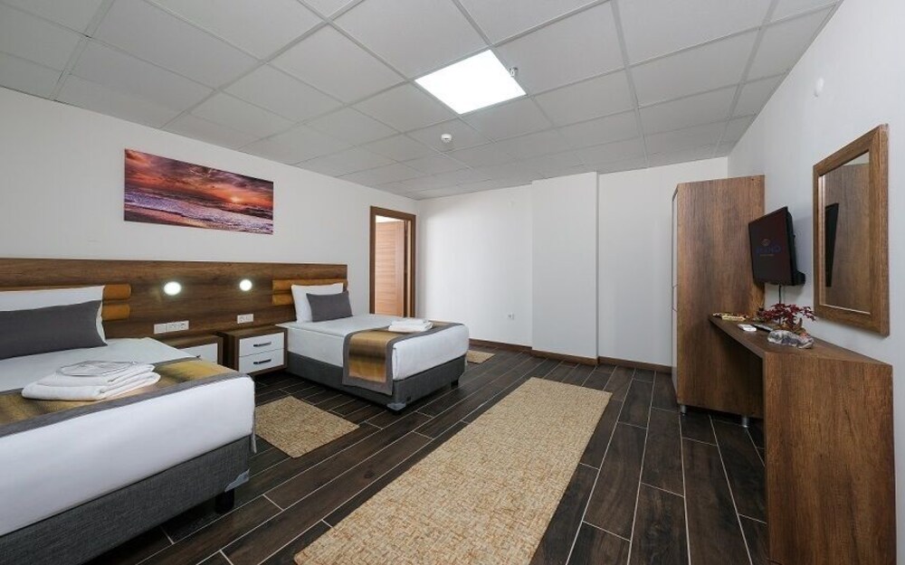 Grand Gulluk Hotel