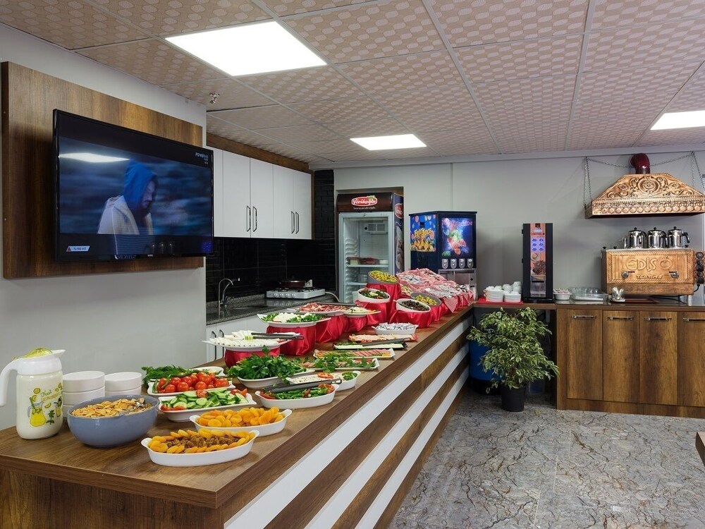 Grand Gulluk Hotel