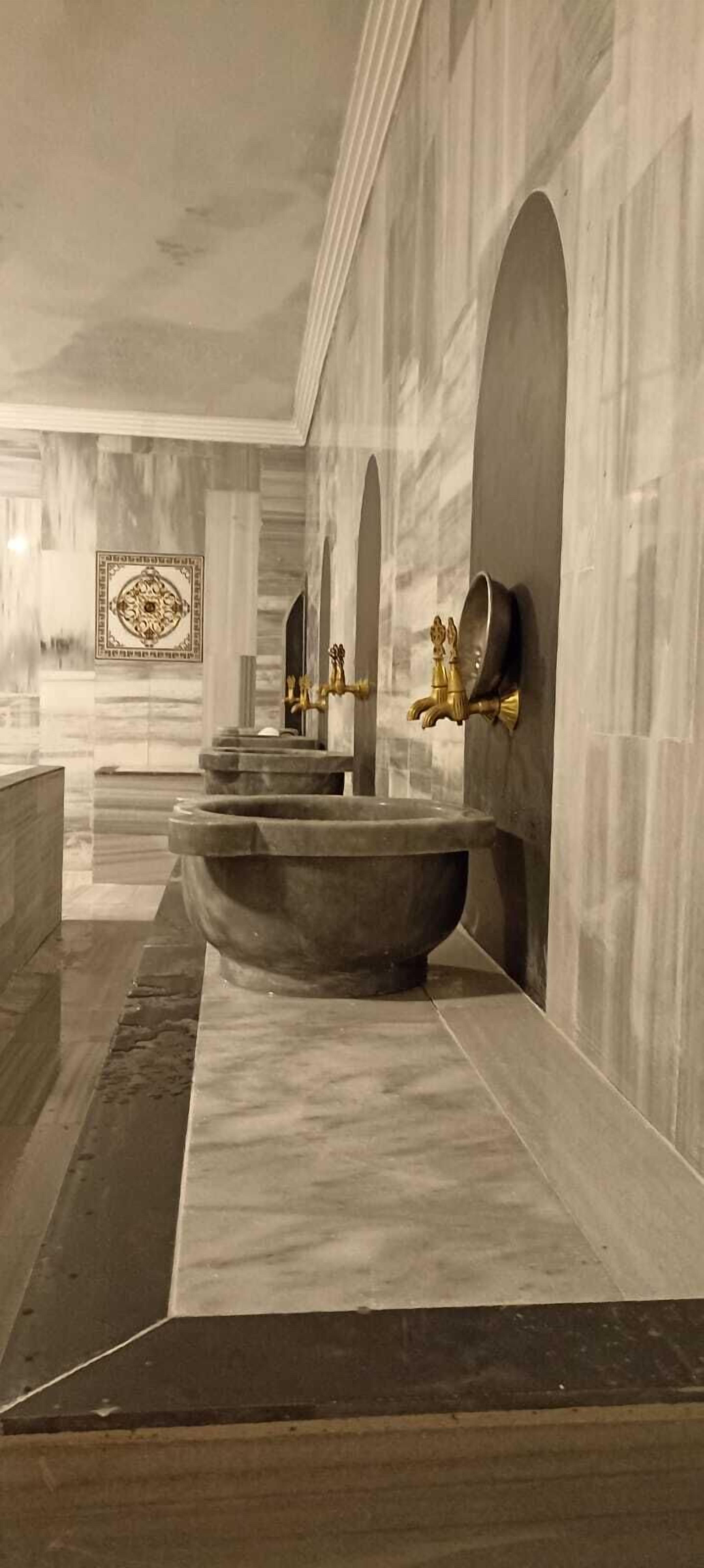 Grand Niki Hotel & Spa
