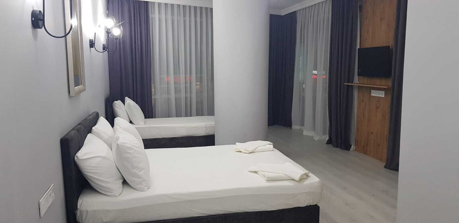 Grand Niki Hotel & Spa