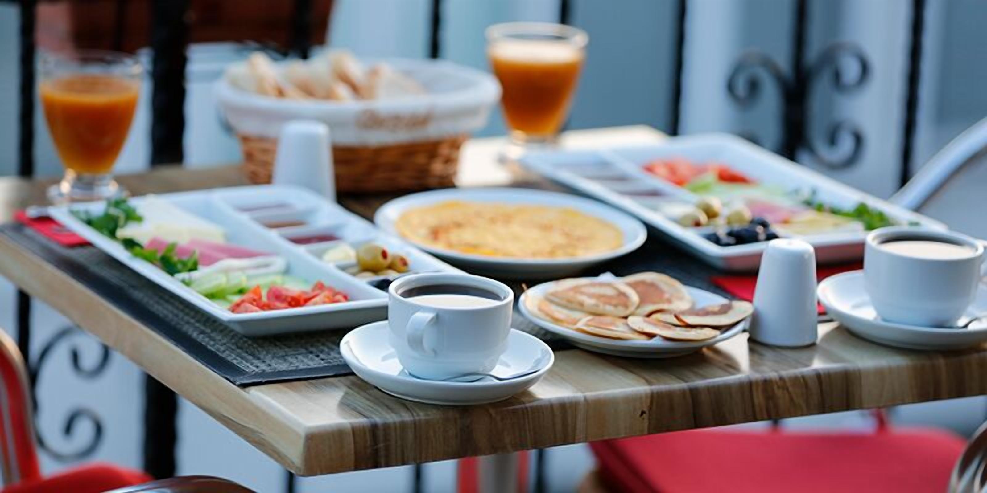 Grand Niki Hotel & Spa