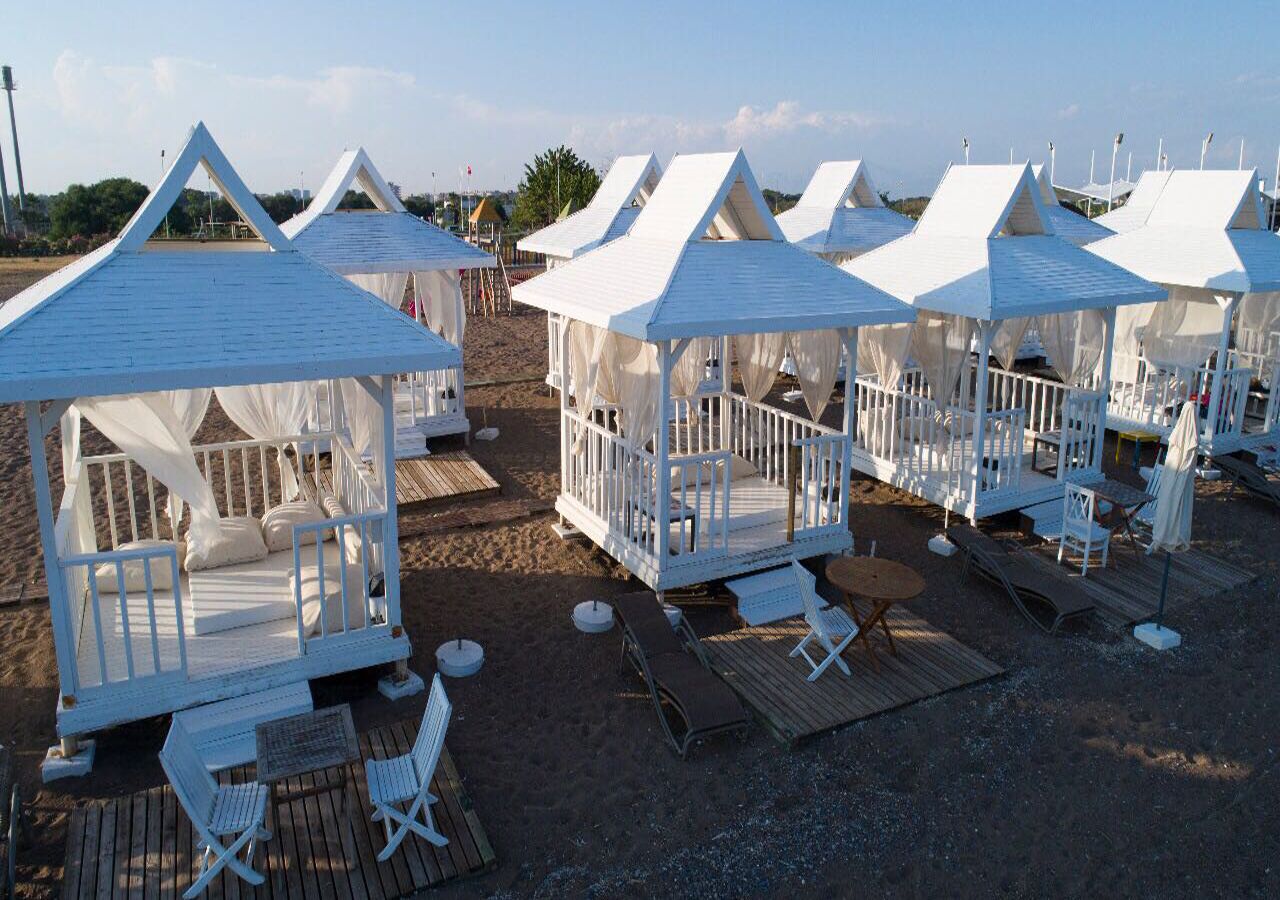 Grand Niki Hotel & Spa