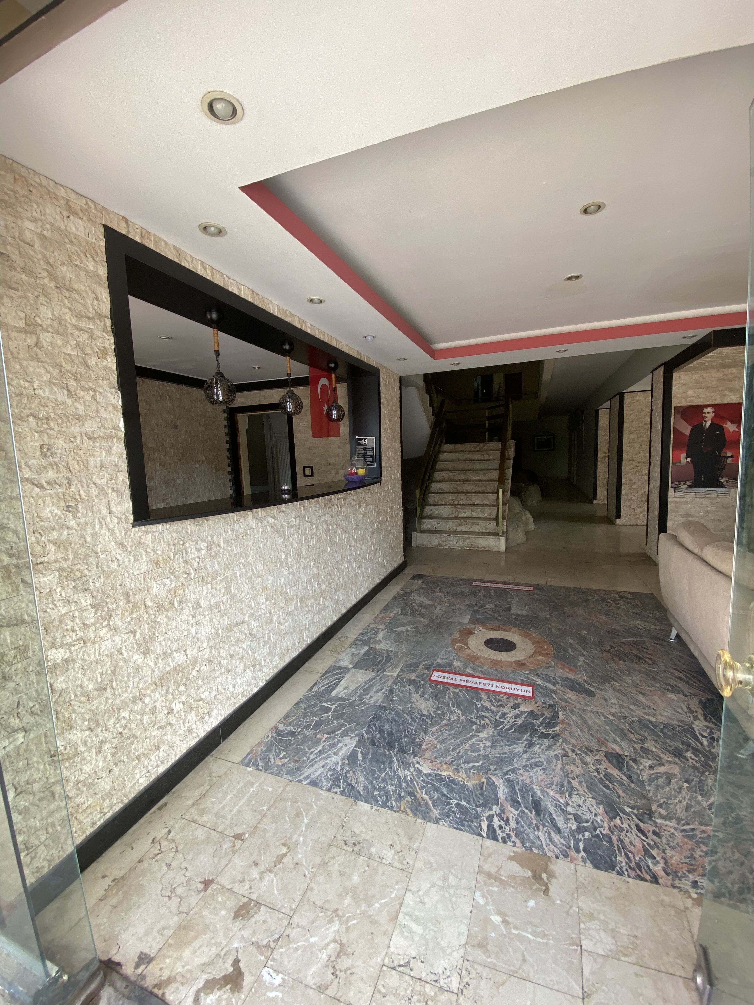 Gunes Hotel