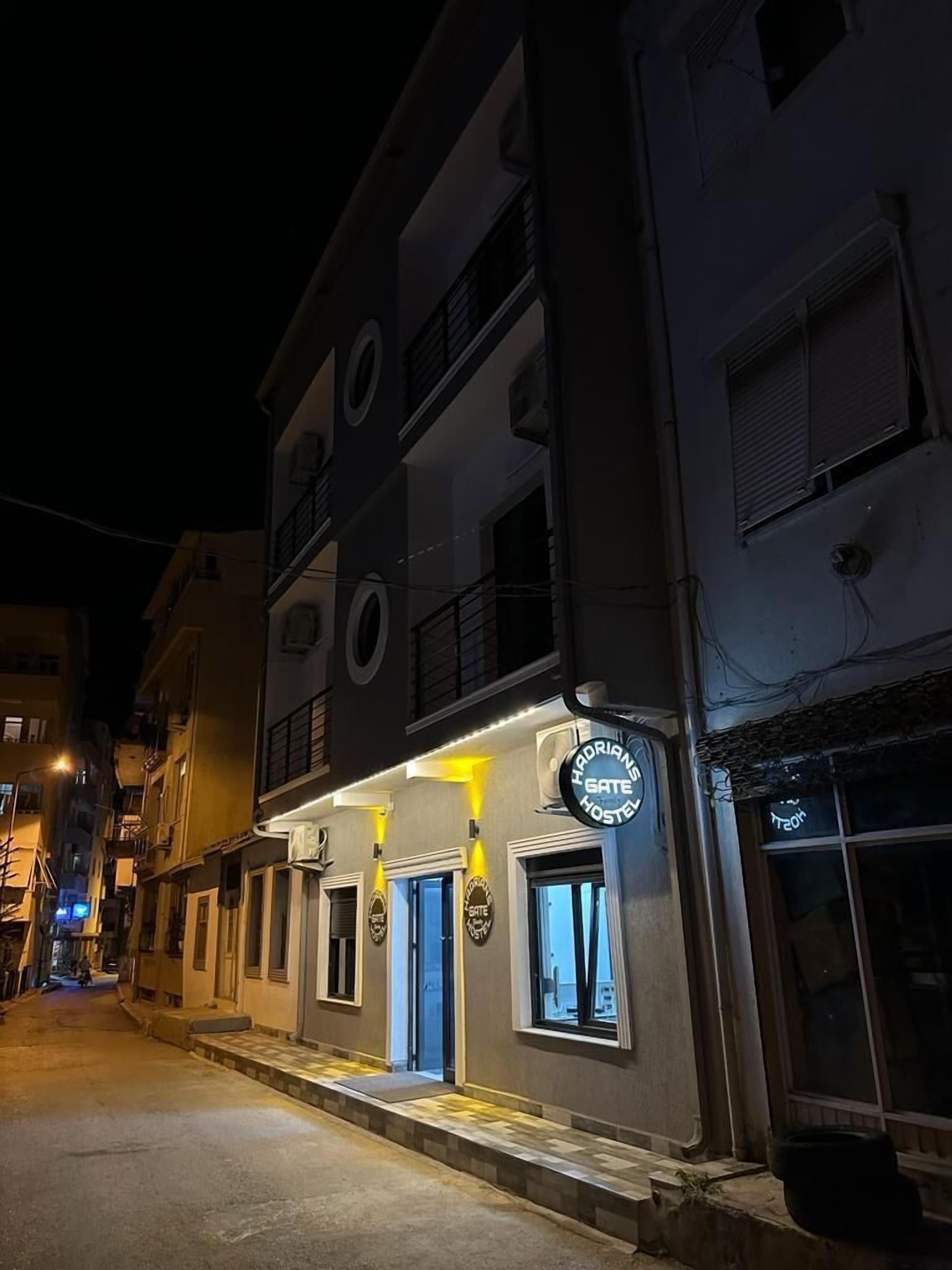 Hadrian's Gate Family Hostel