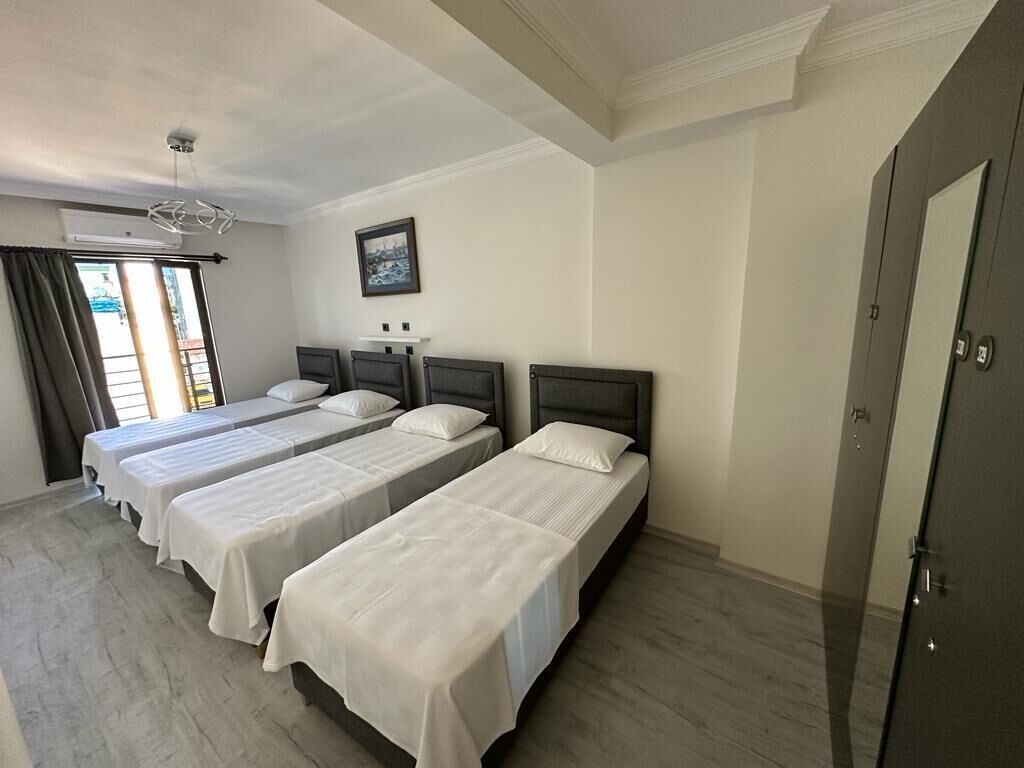 Hadrian's Gate Family Hostel