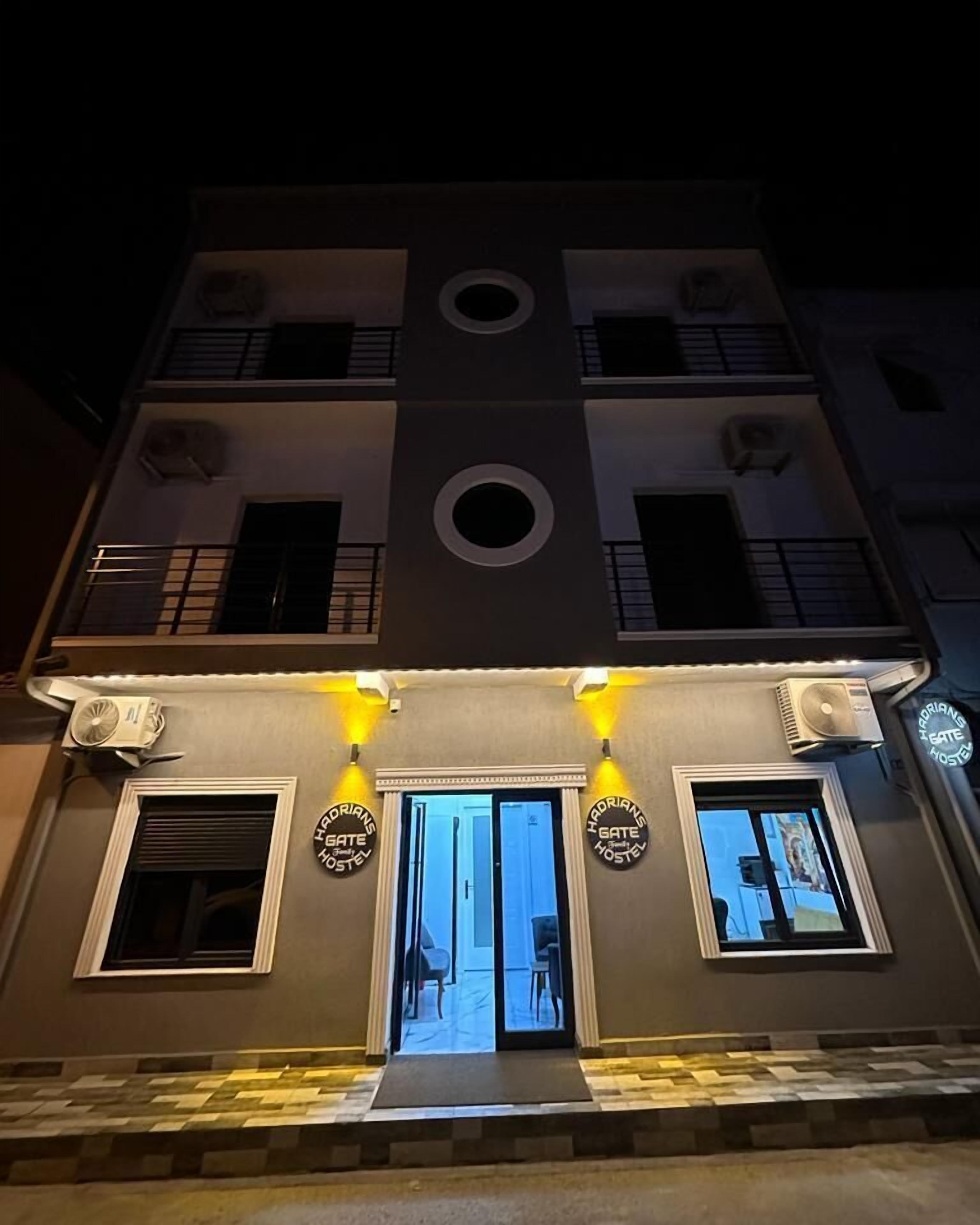 Hadrian's Gate Family Hostel