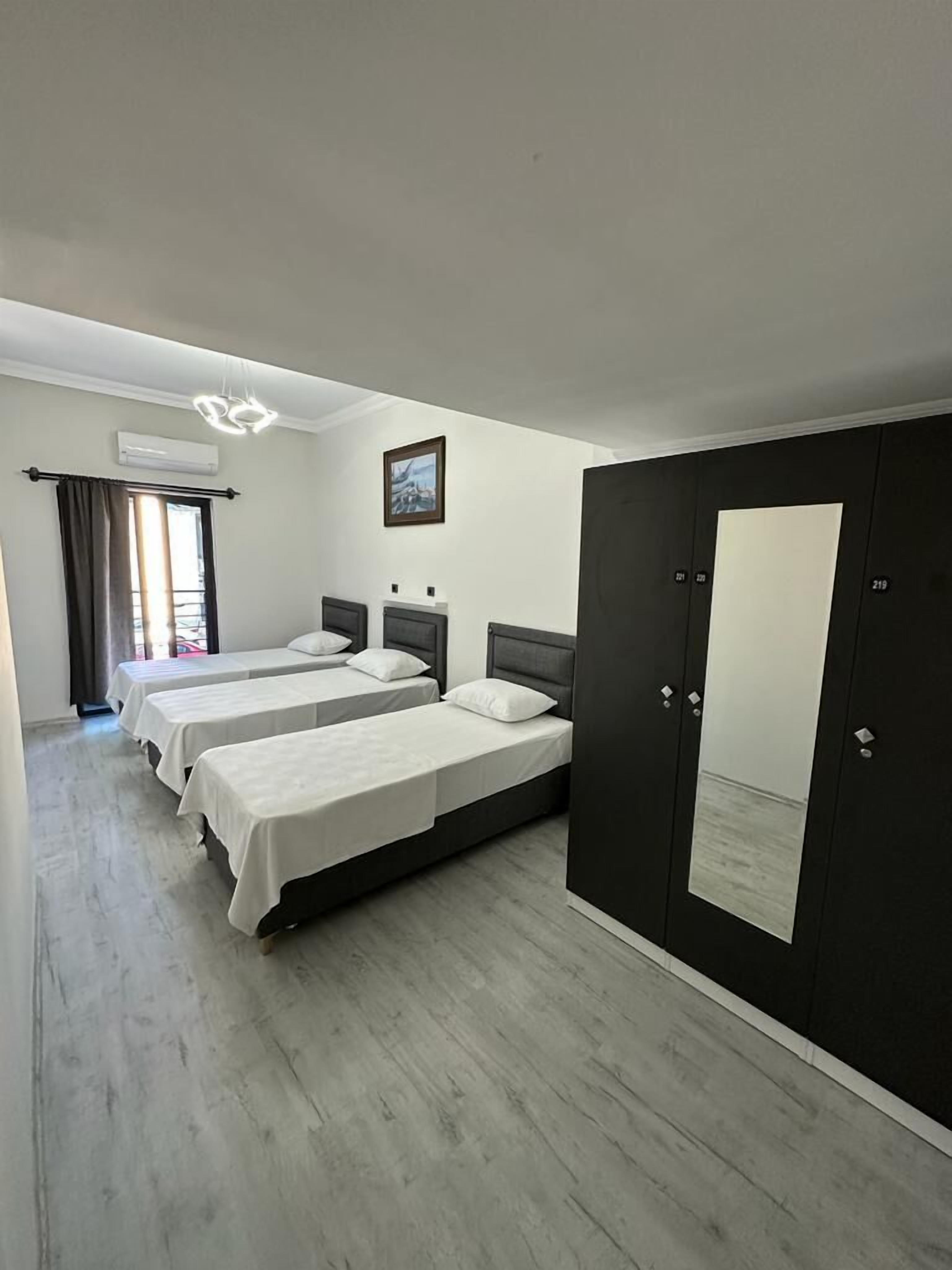 Hadrian's Gate Family Hostel