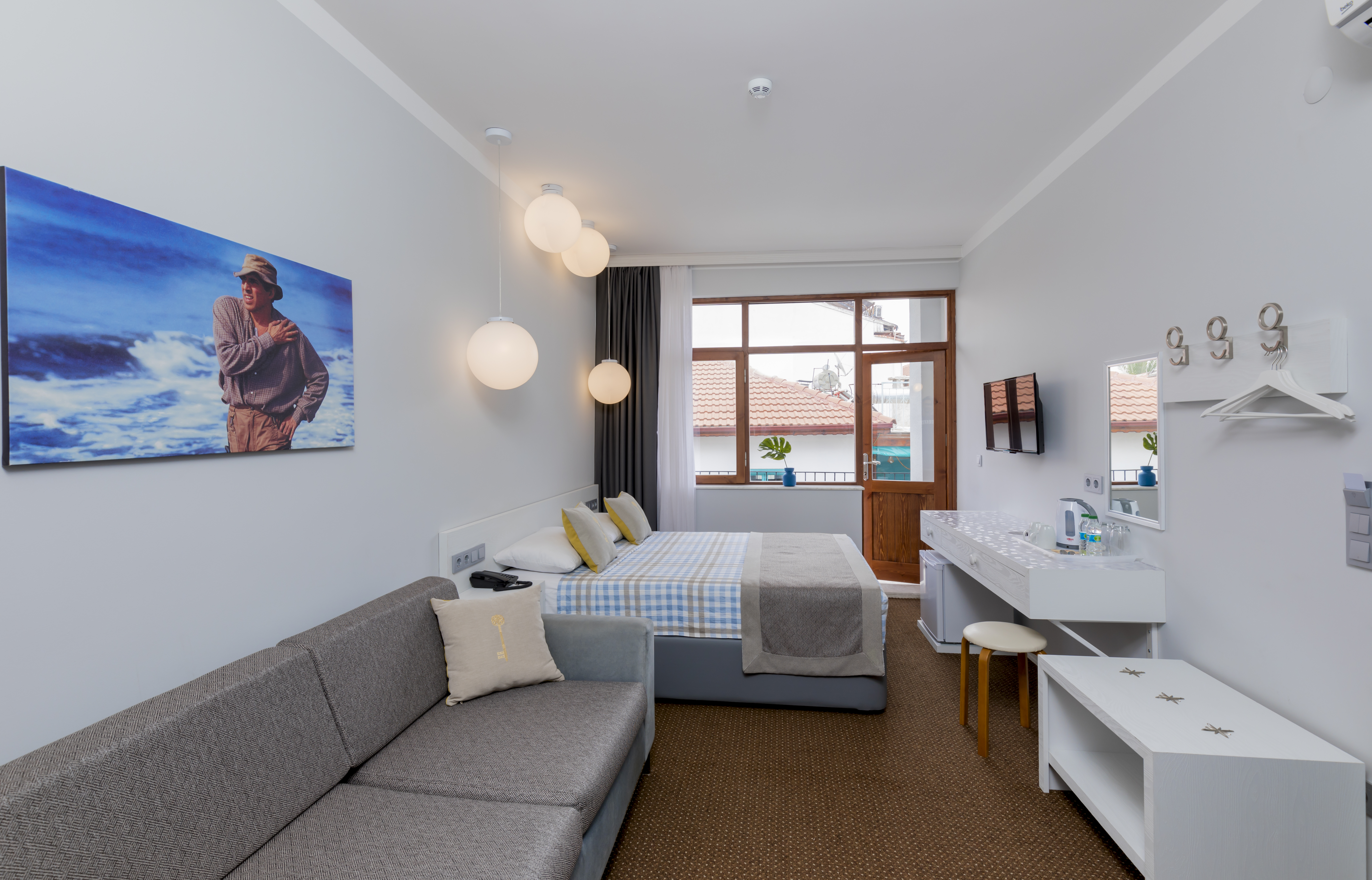 Delight Deluxe Hotel & Spa
