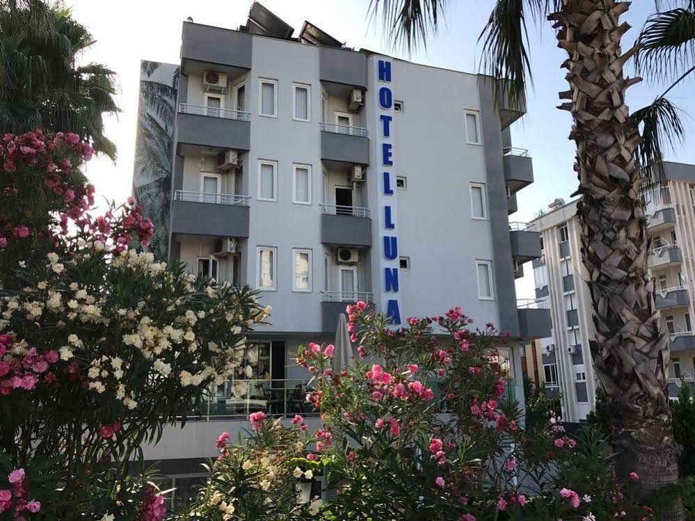 Hotel Luna
