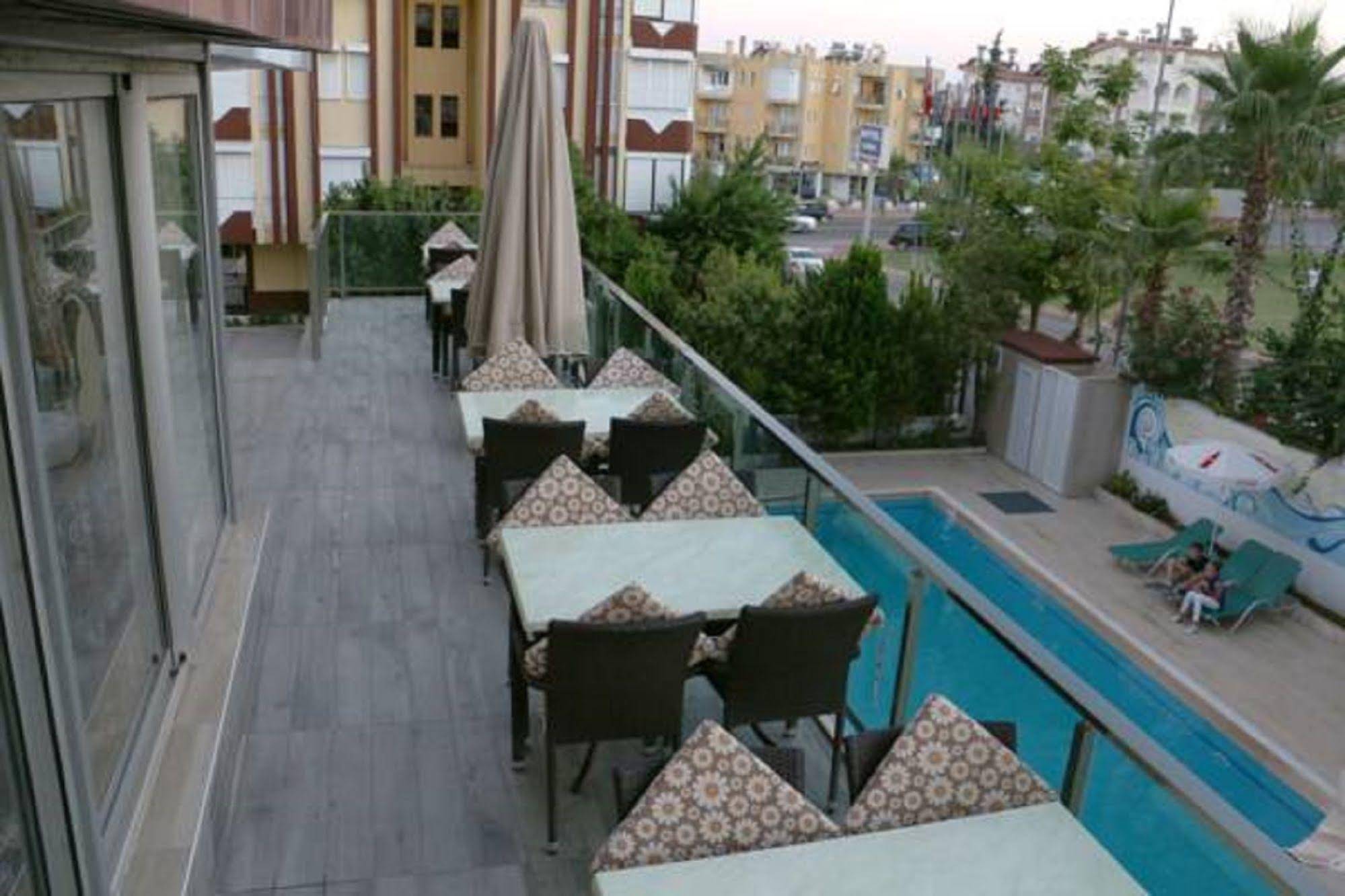 Hotel Luna