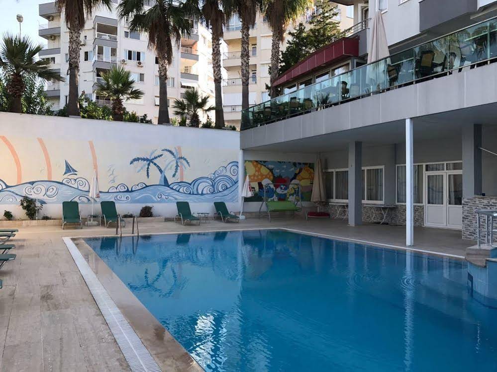 Hotel Luna