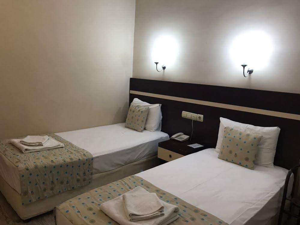 Hotel Luna