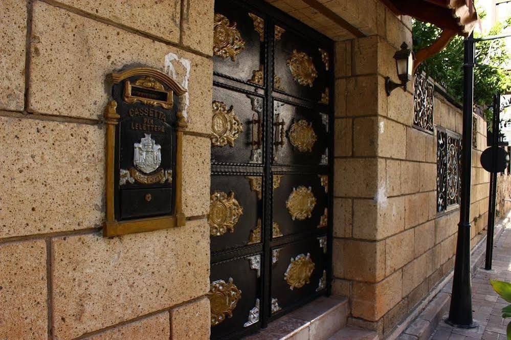 Tu Casa Linda Hotel