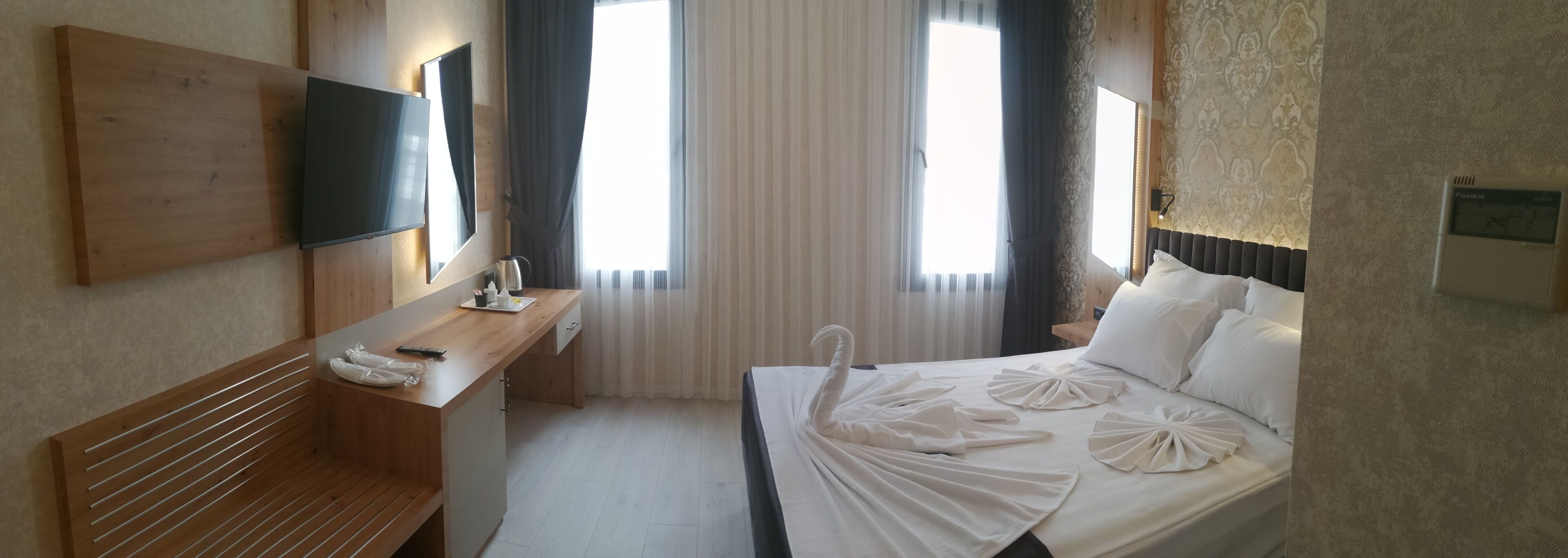 Isnova Hotel