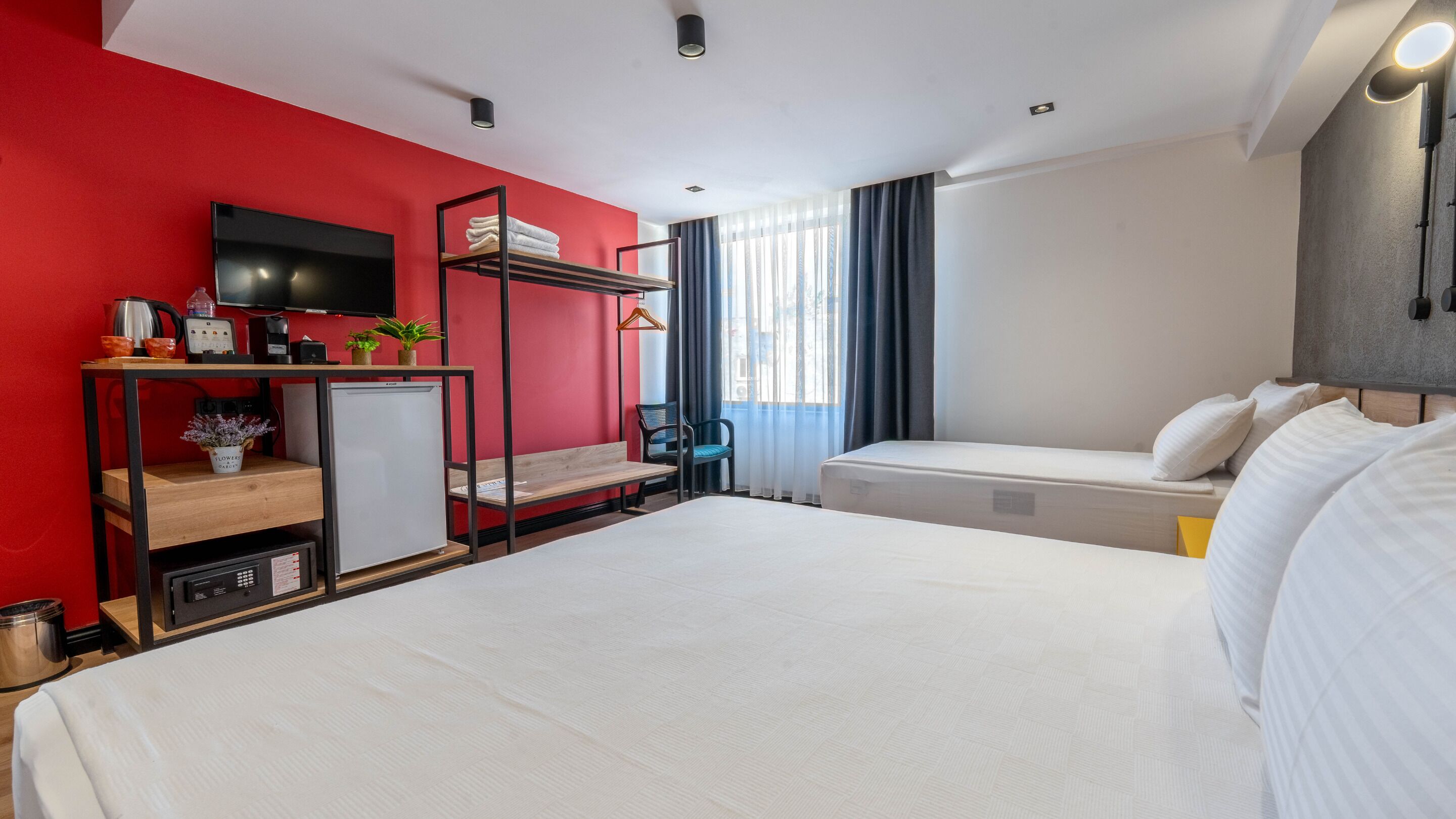 Just Inn City Hotel