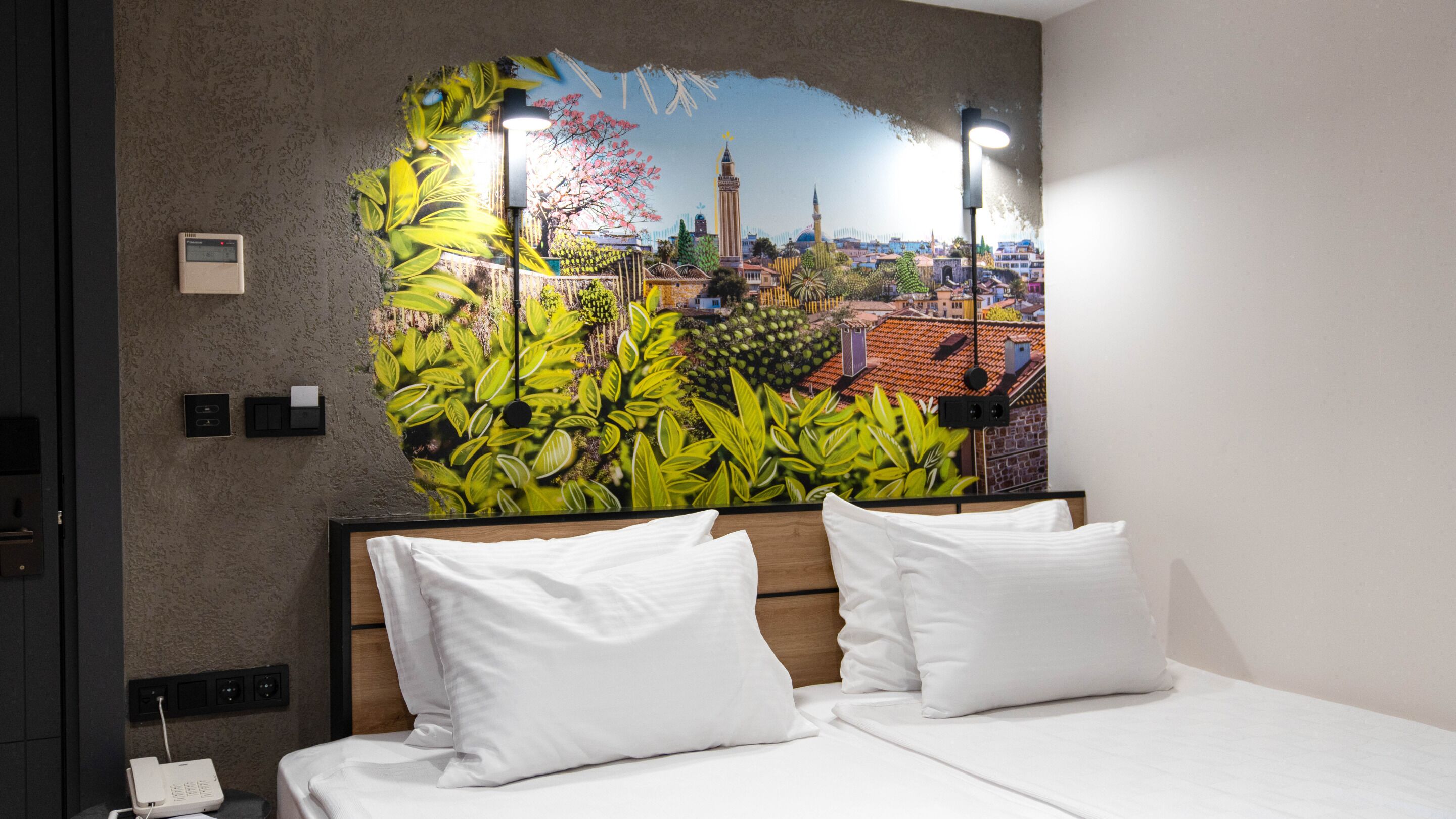 Just Inn City Hotel