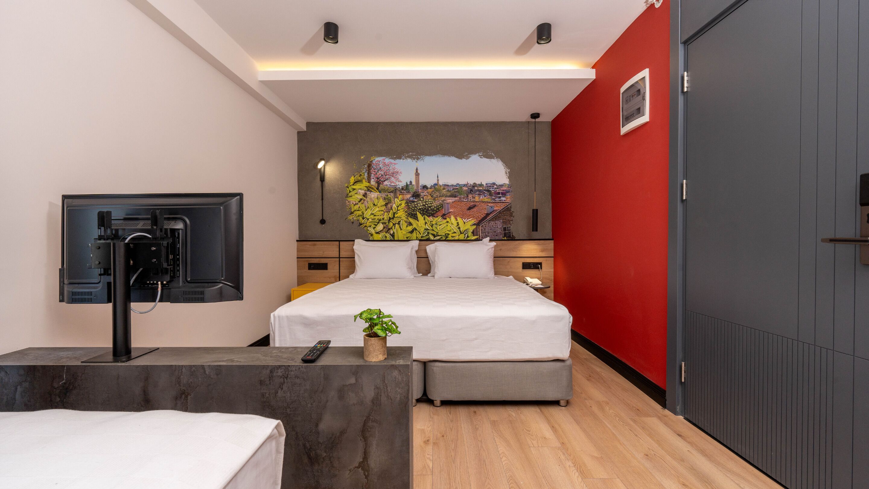 Just Inn City Hotel