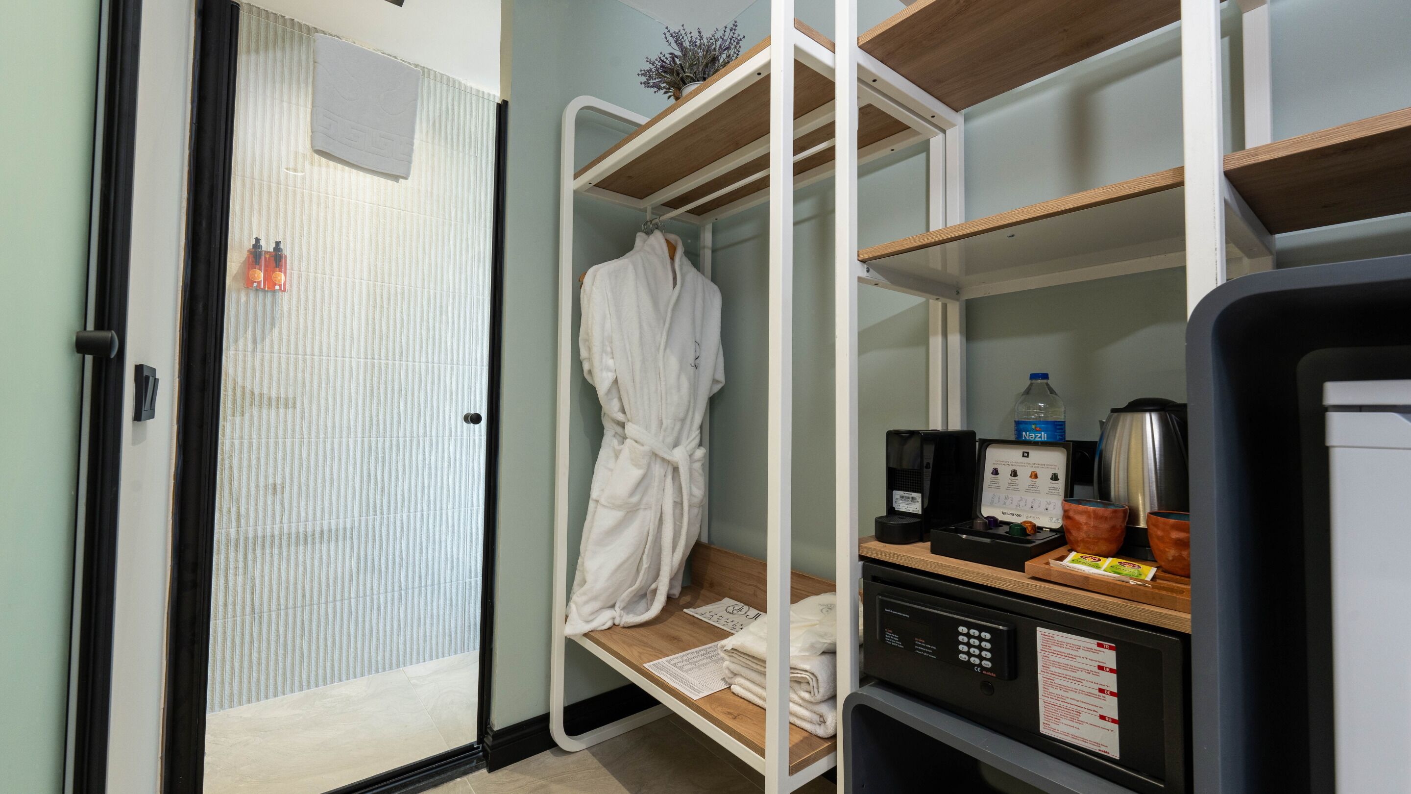 Just Inn City Hotel