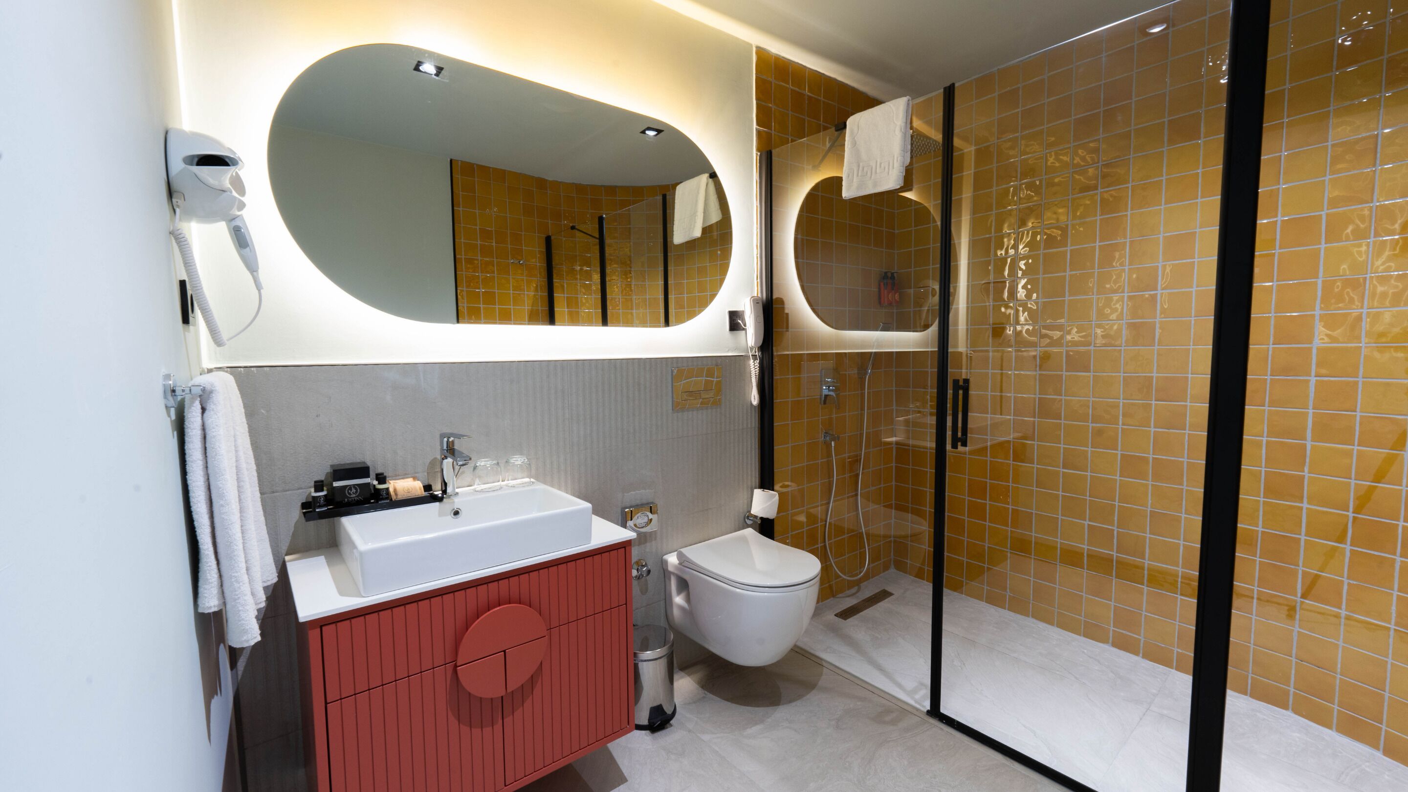 Just Inn City Hotel