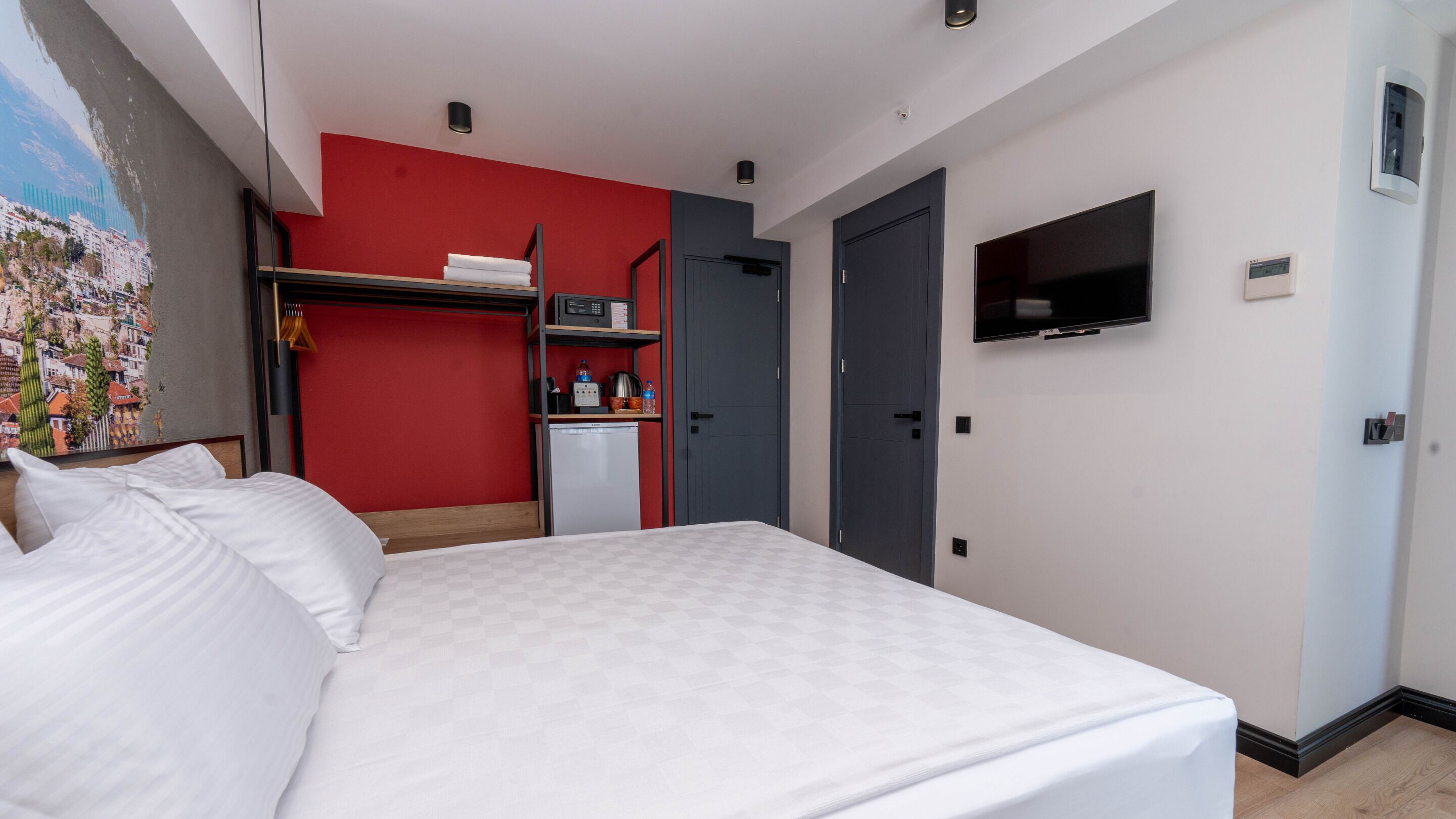 Just Inn City Hotel