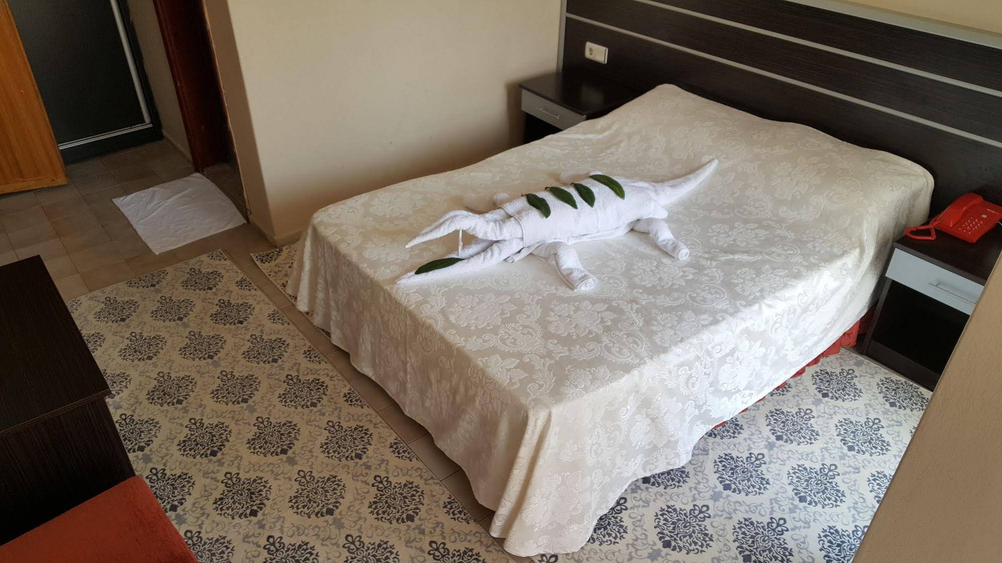 Kartal Hotel