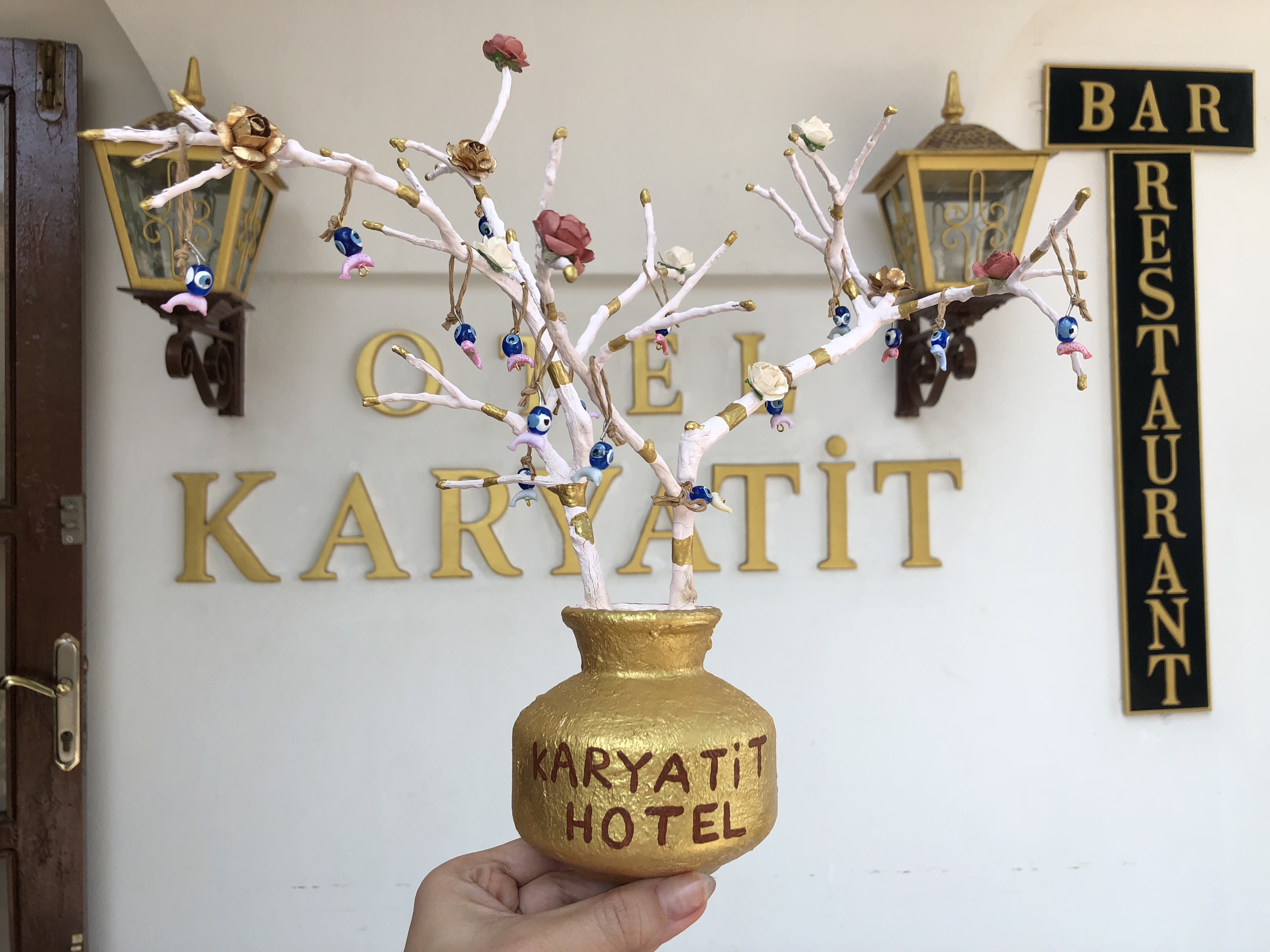 Karyatit Hotel