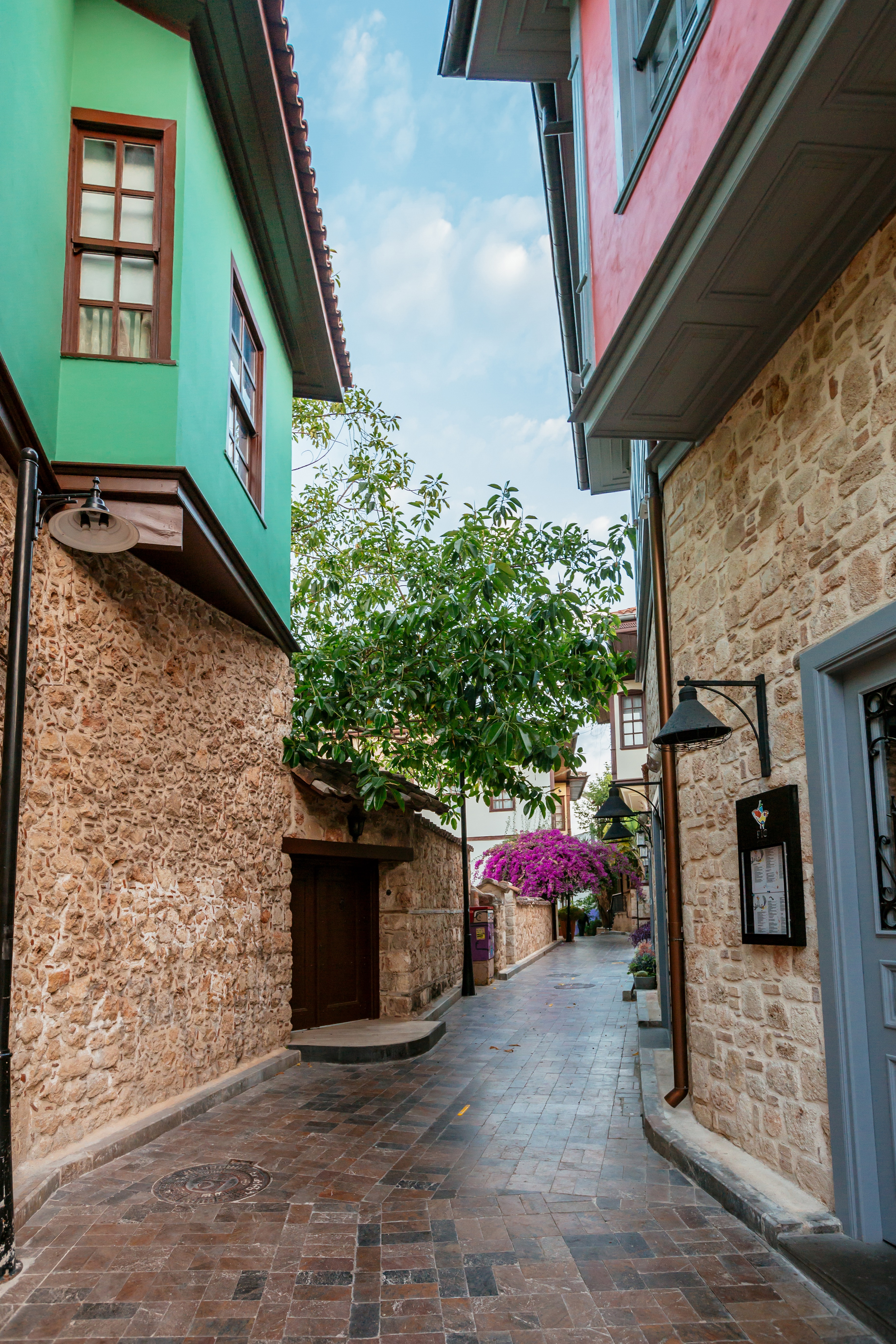 Kauçuk Hotel